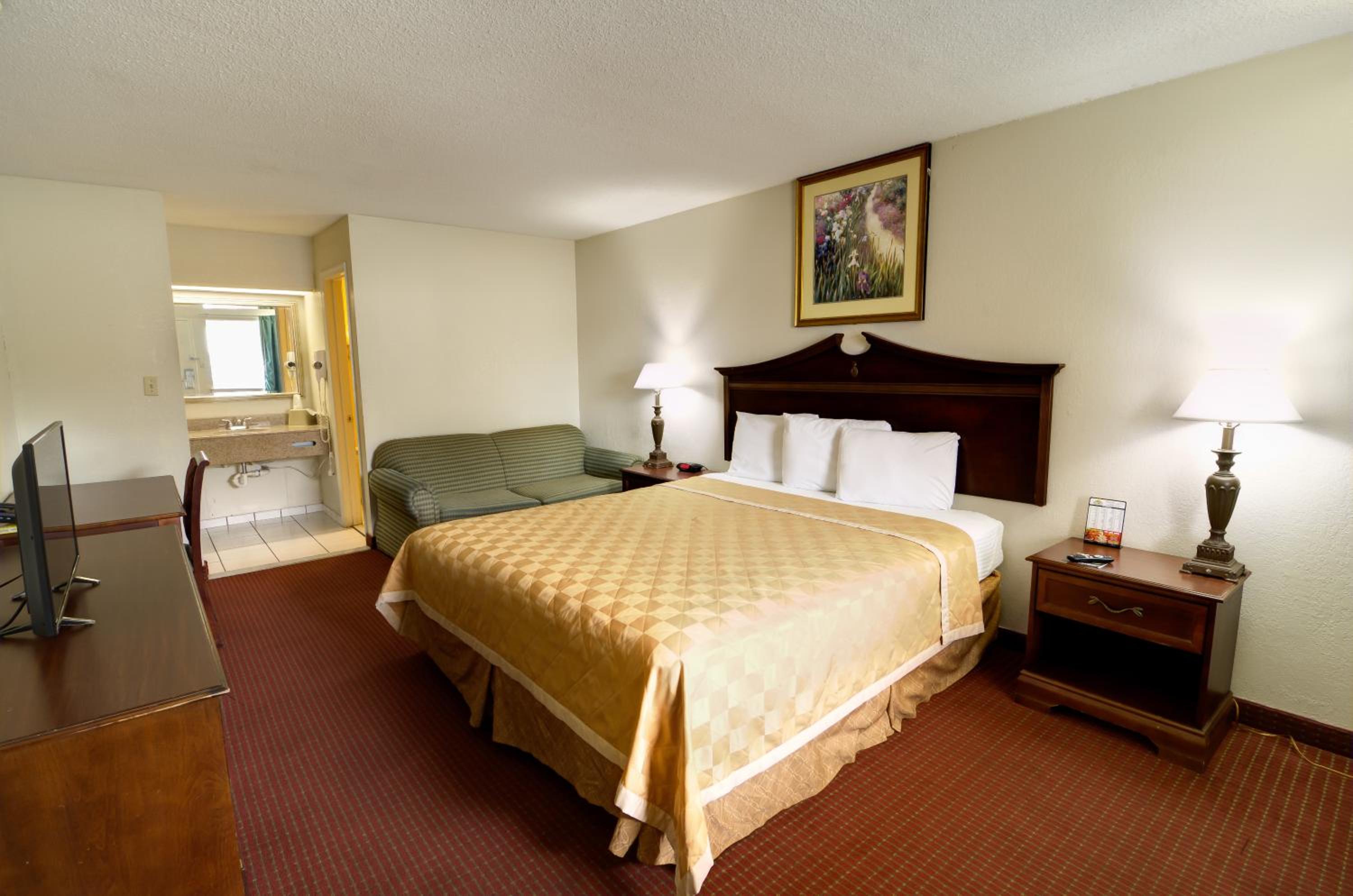 Key West Inn - Newport News - Property Image 7
