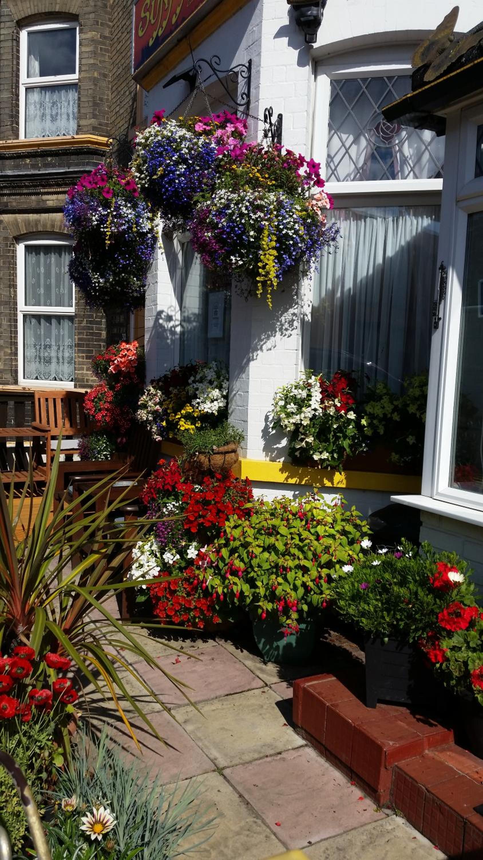 Sunnyside Hotel