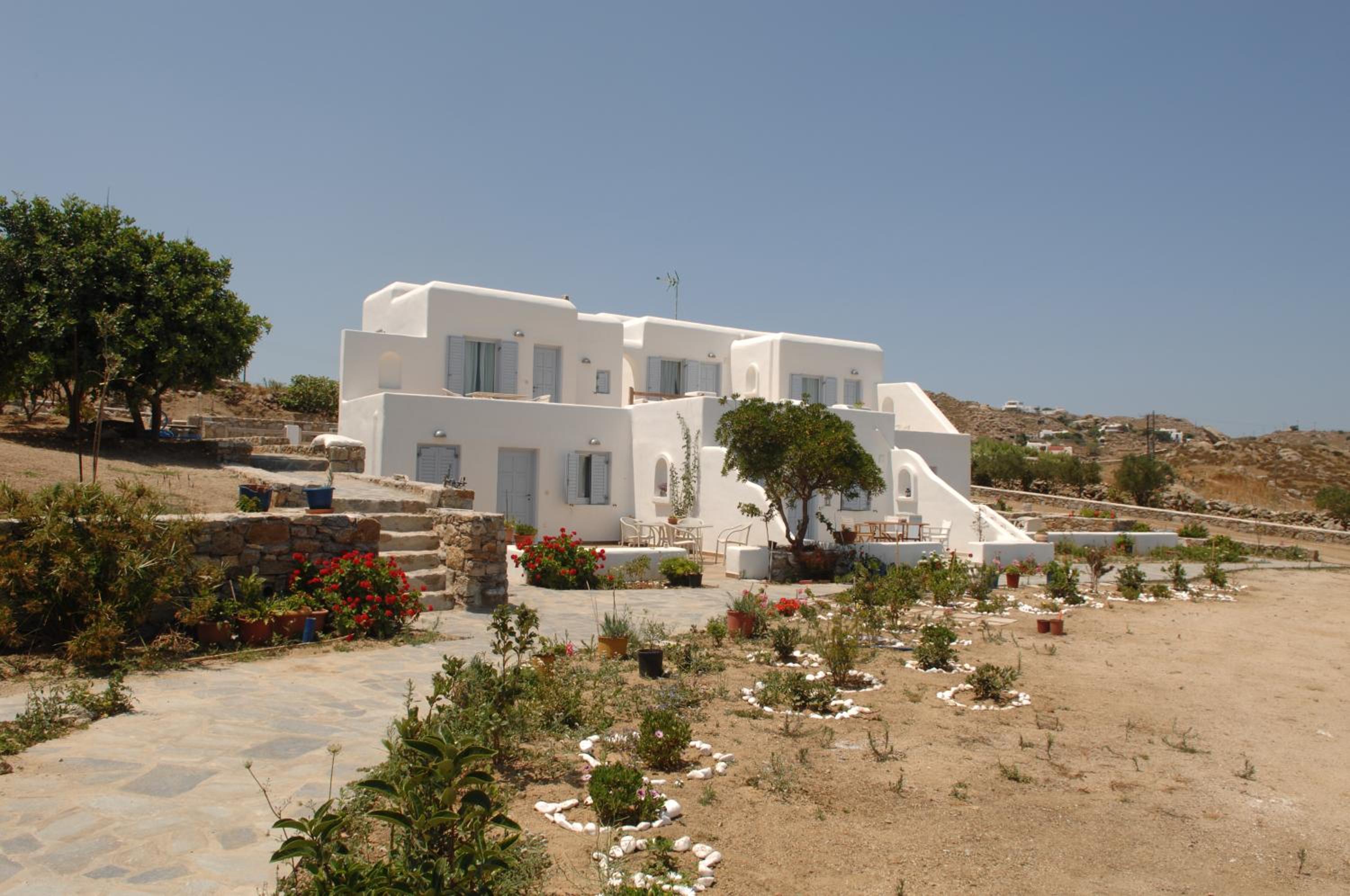 Lino Apartments