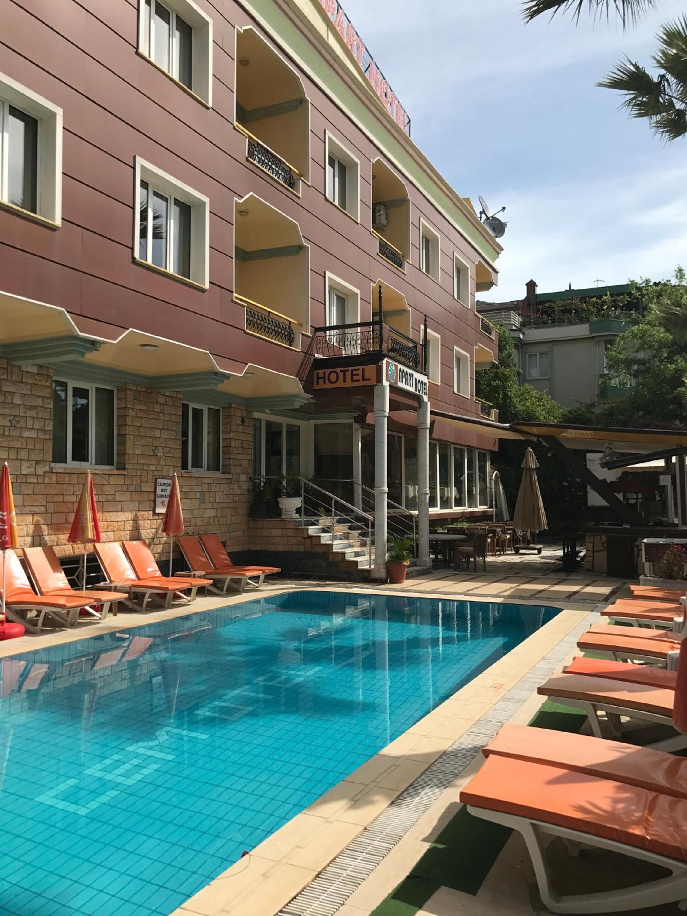 Blue Yacht Marina Apart Hotel - Image 19