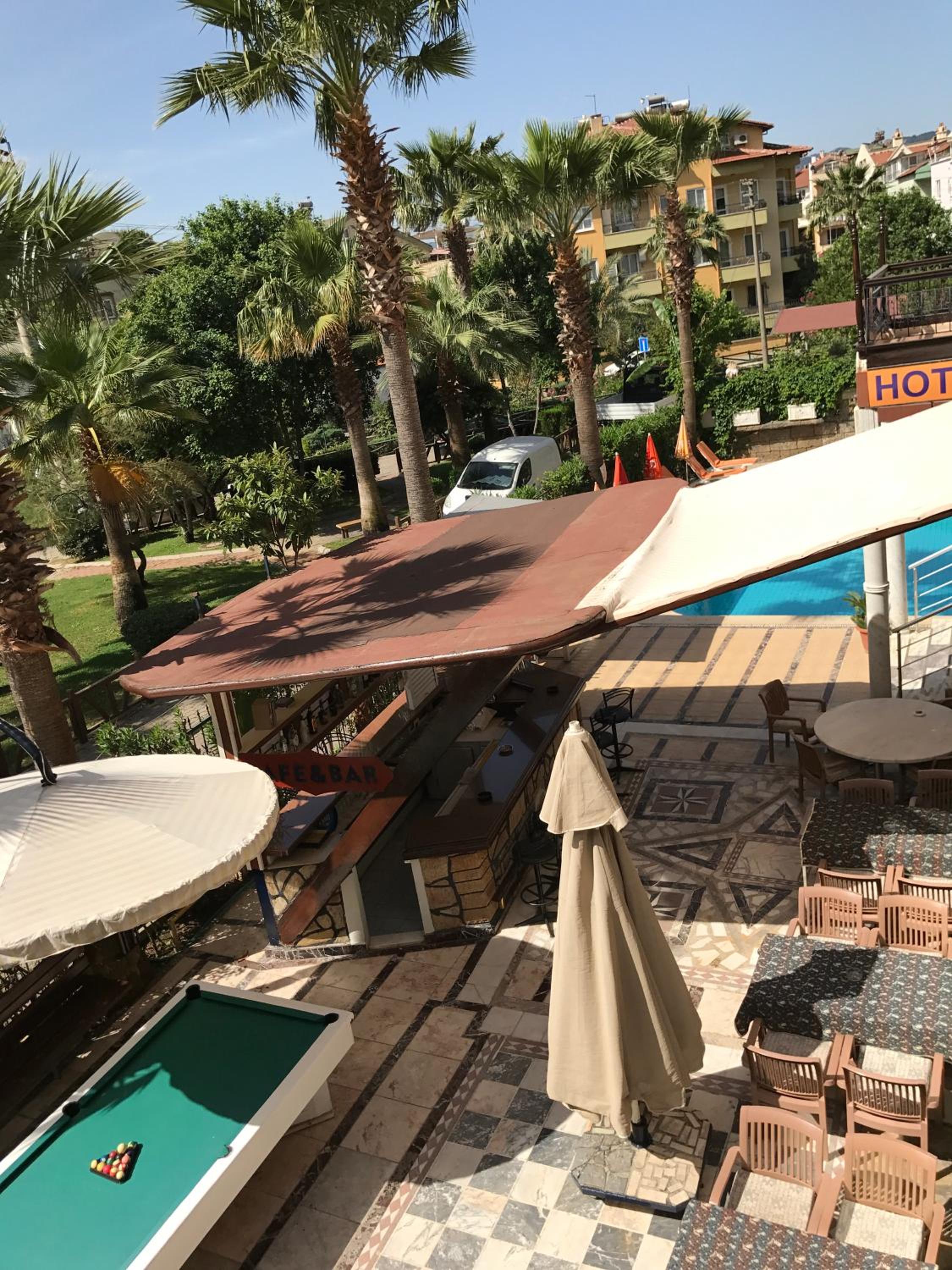 Blue Yacht Marina Apart Hotel - Image 10