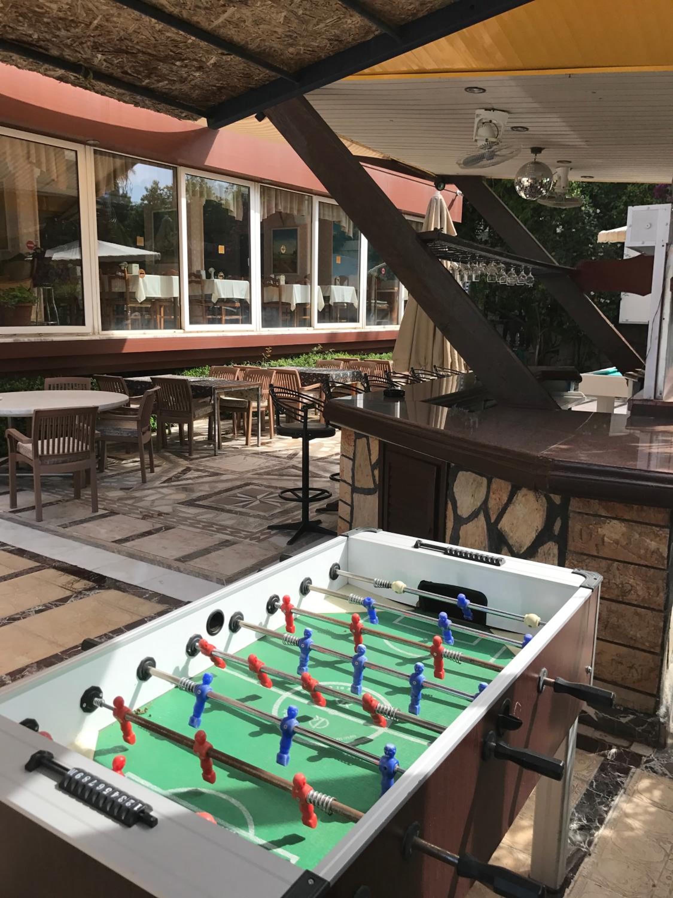 Blue Yacht Marina Apart Hotel - Image 17