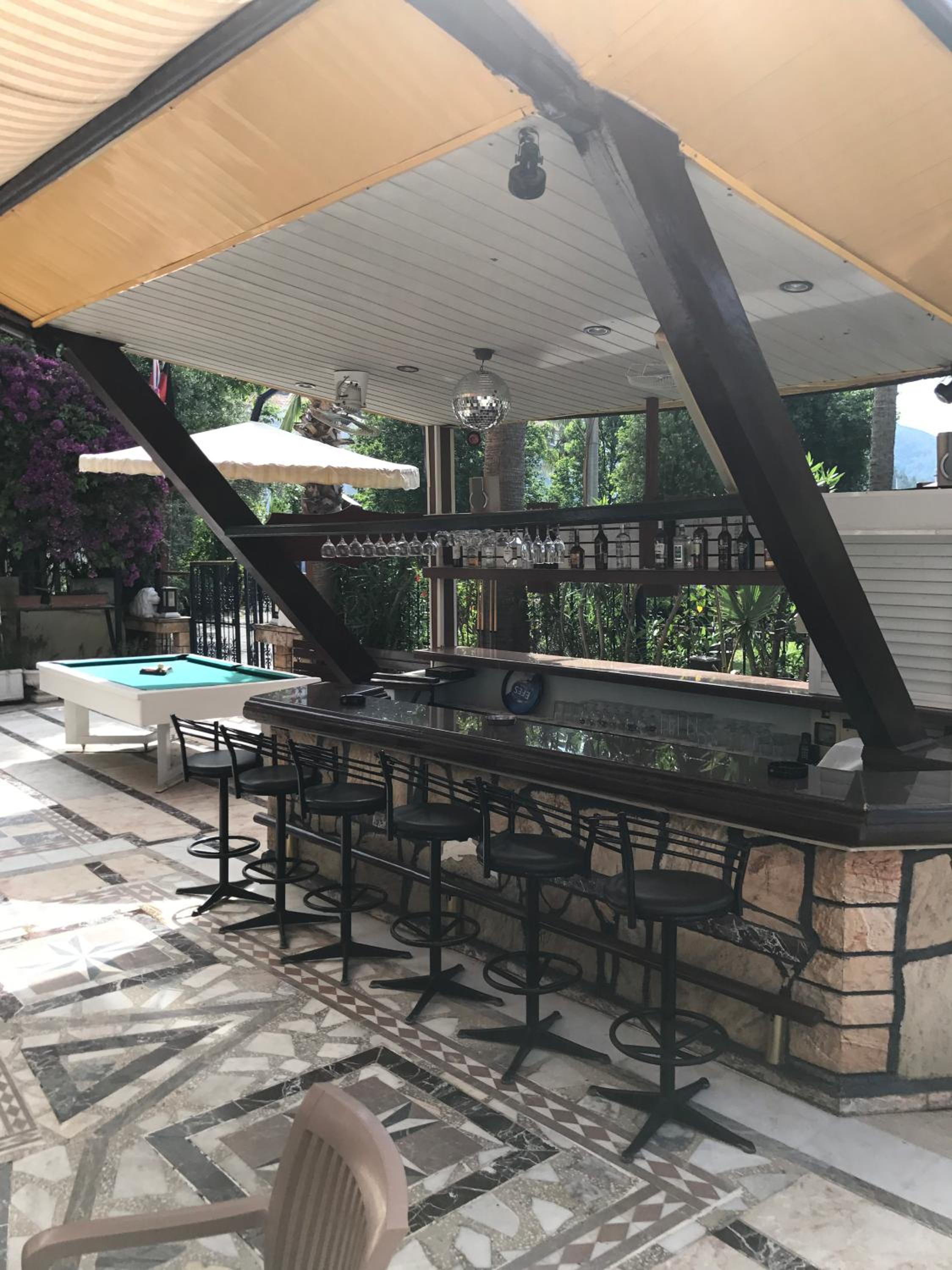 Blue Yacht Marina Apart Hotel - Image 18