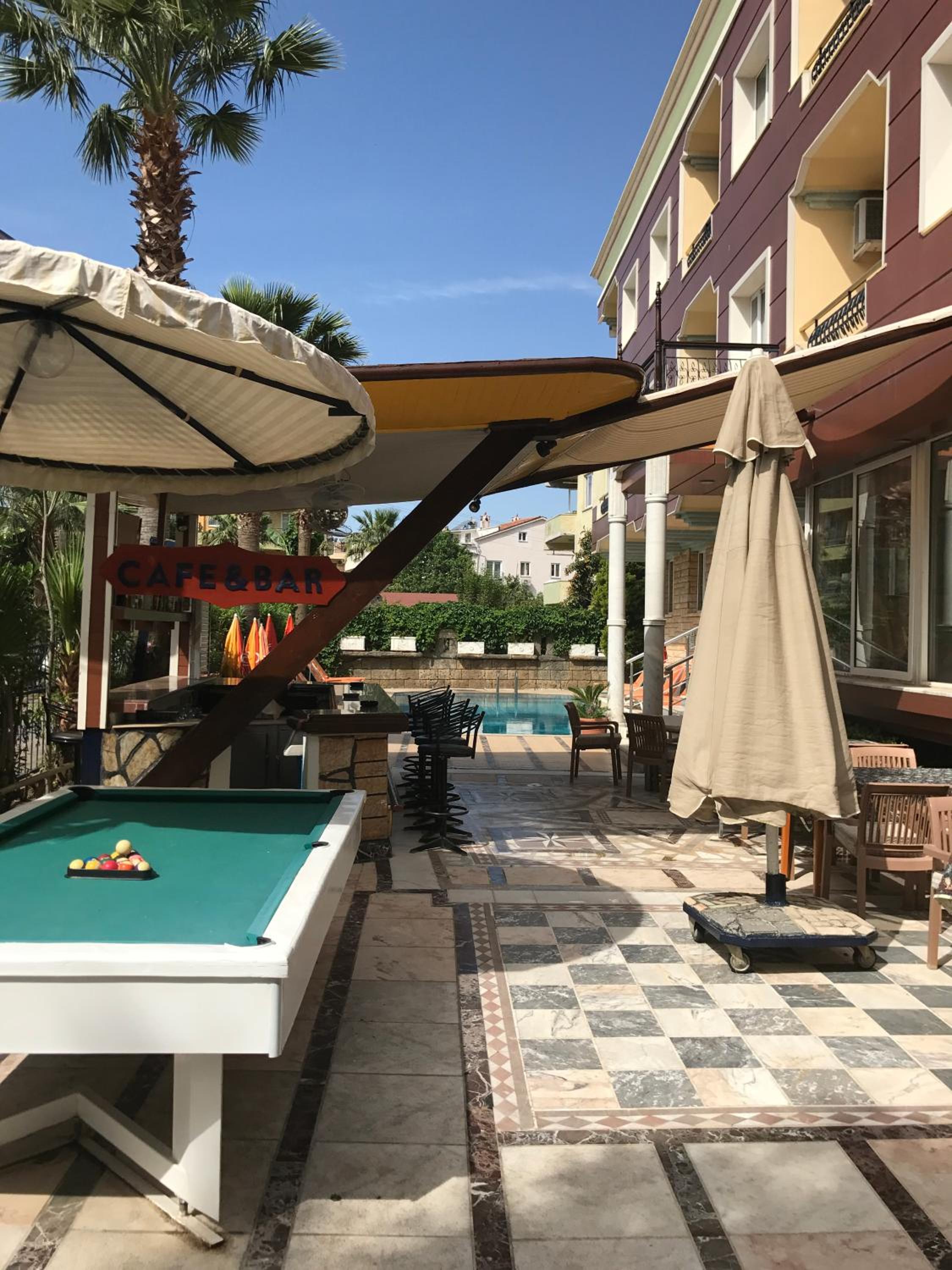 Blue Yacht Marina Apart Hotel - Image 12