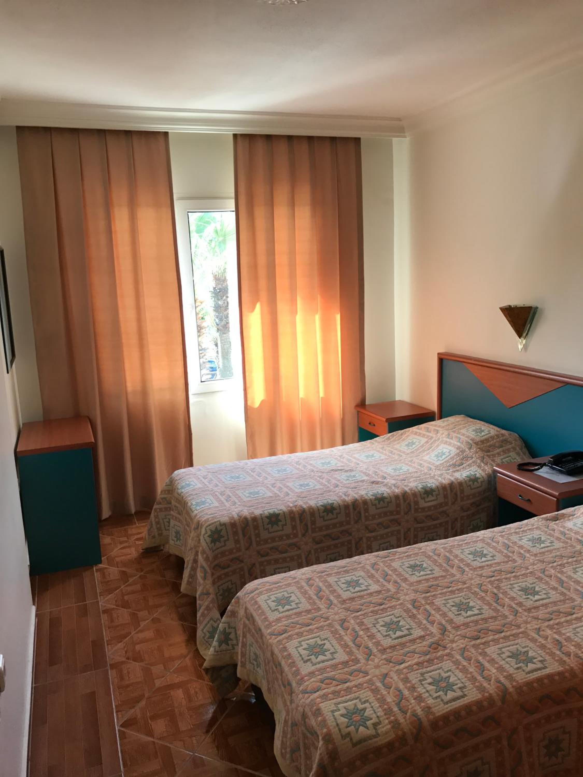 Blue Yacht Marina Apart Hotel - Image 29