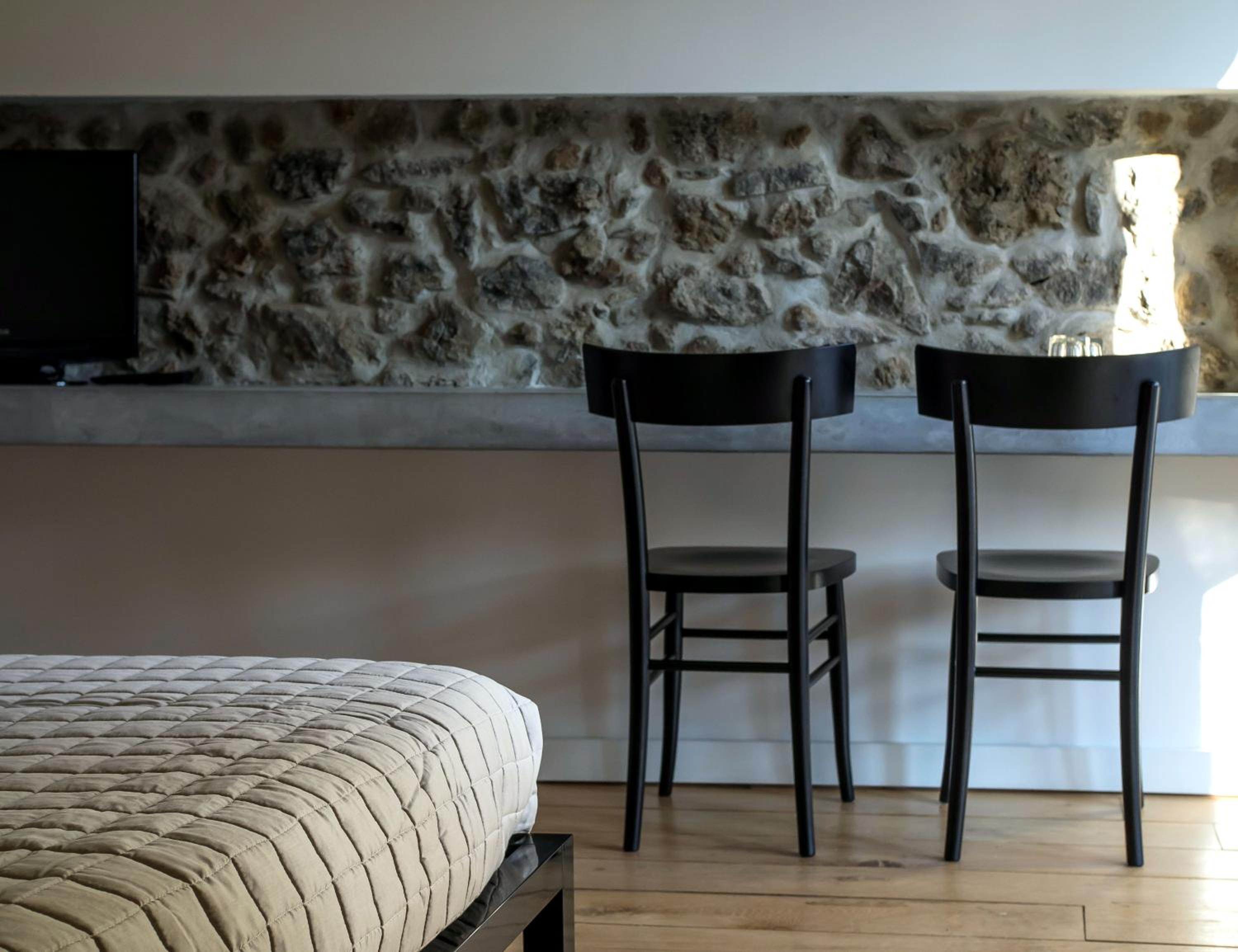 Talè Restaurant & Suite