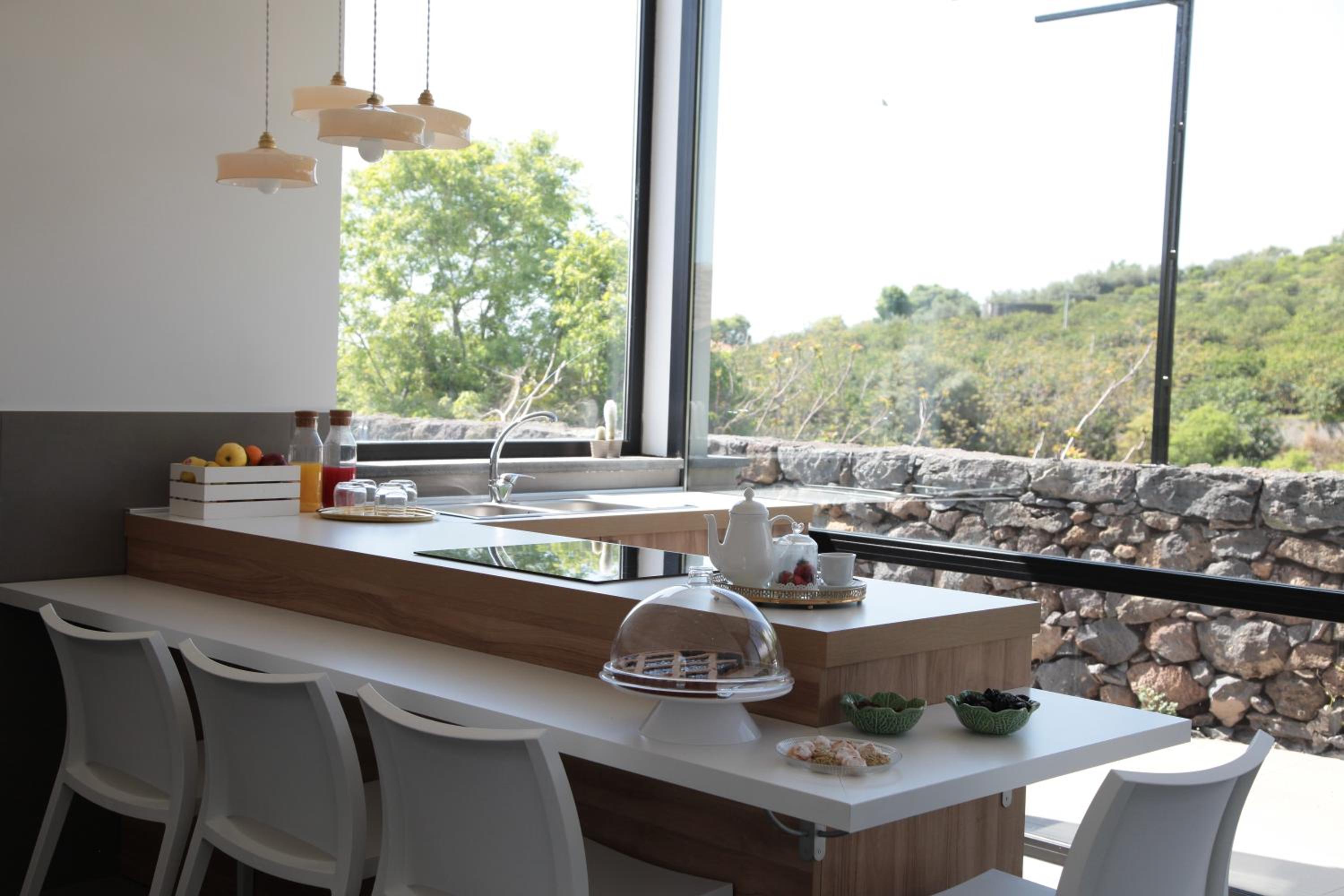 Talè Restaurant & Suite