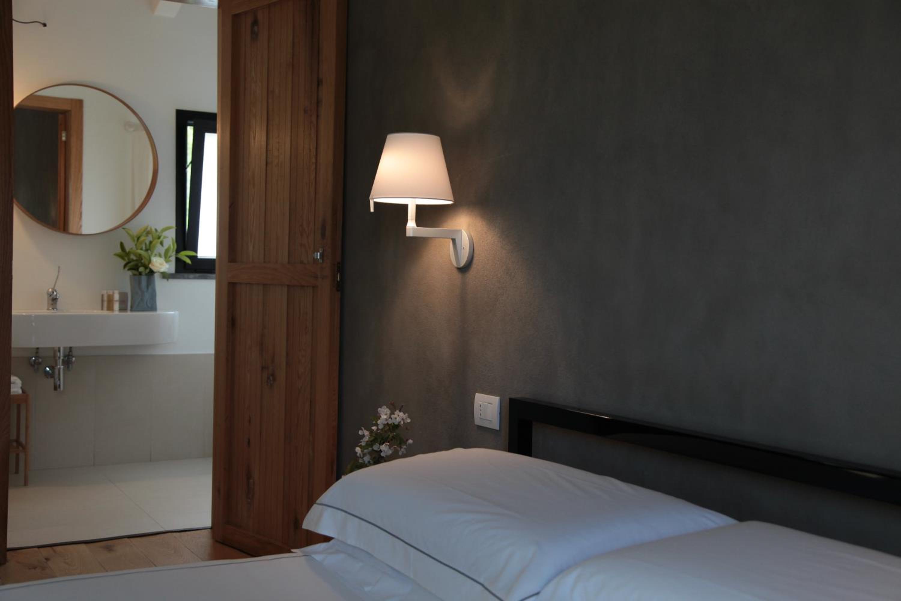Talè Restaurant & Suite