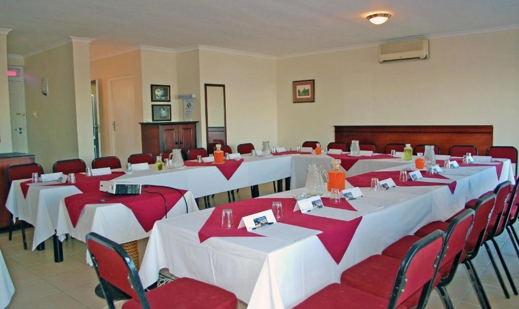 Port Elizabeth Vacations - Chapman Hotel and Conference Centre - Property Image 8