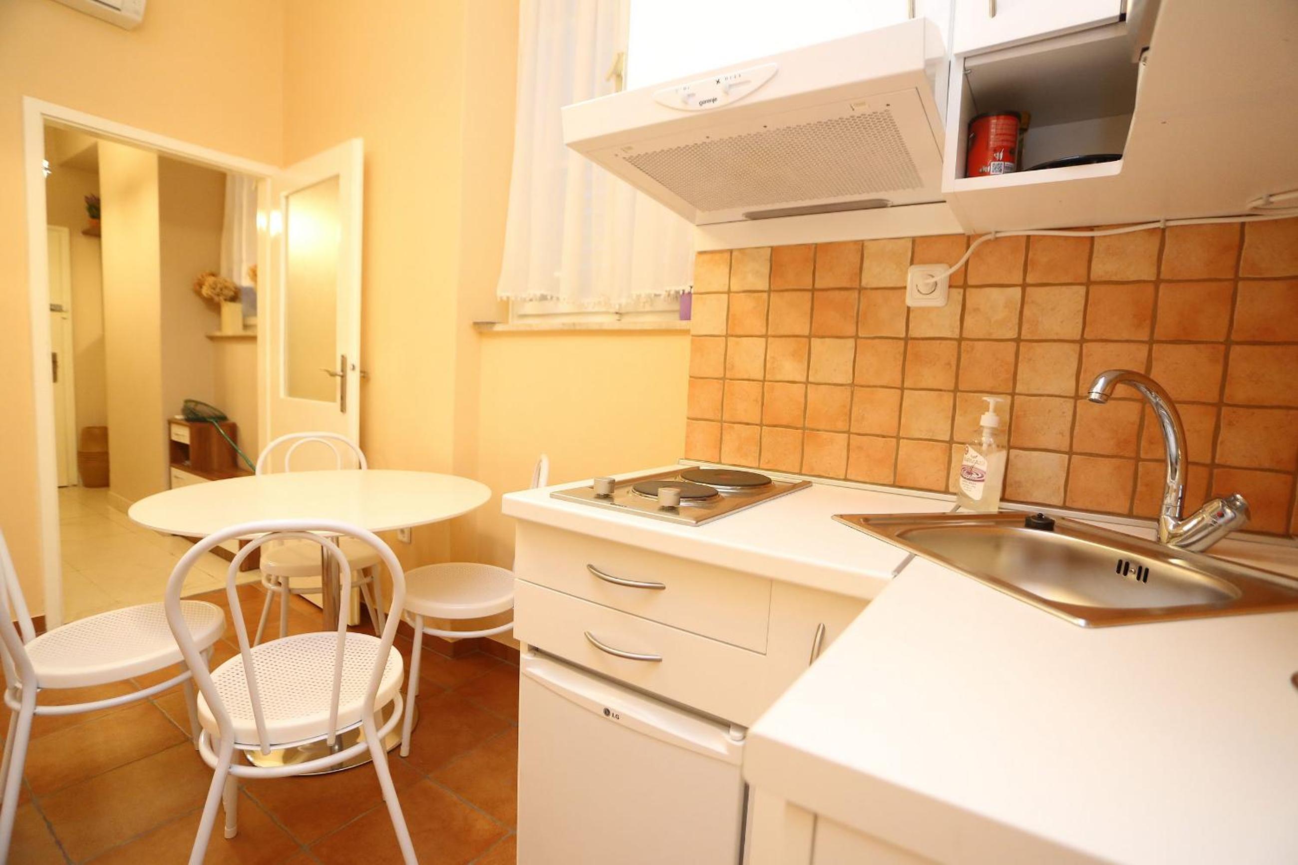 Viola Apartment