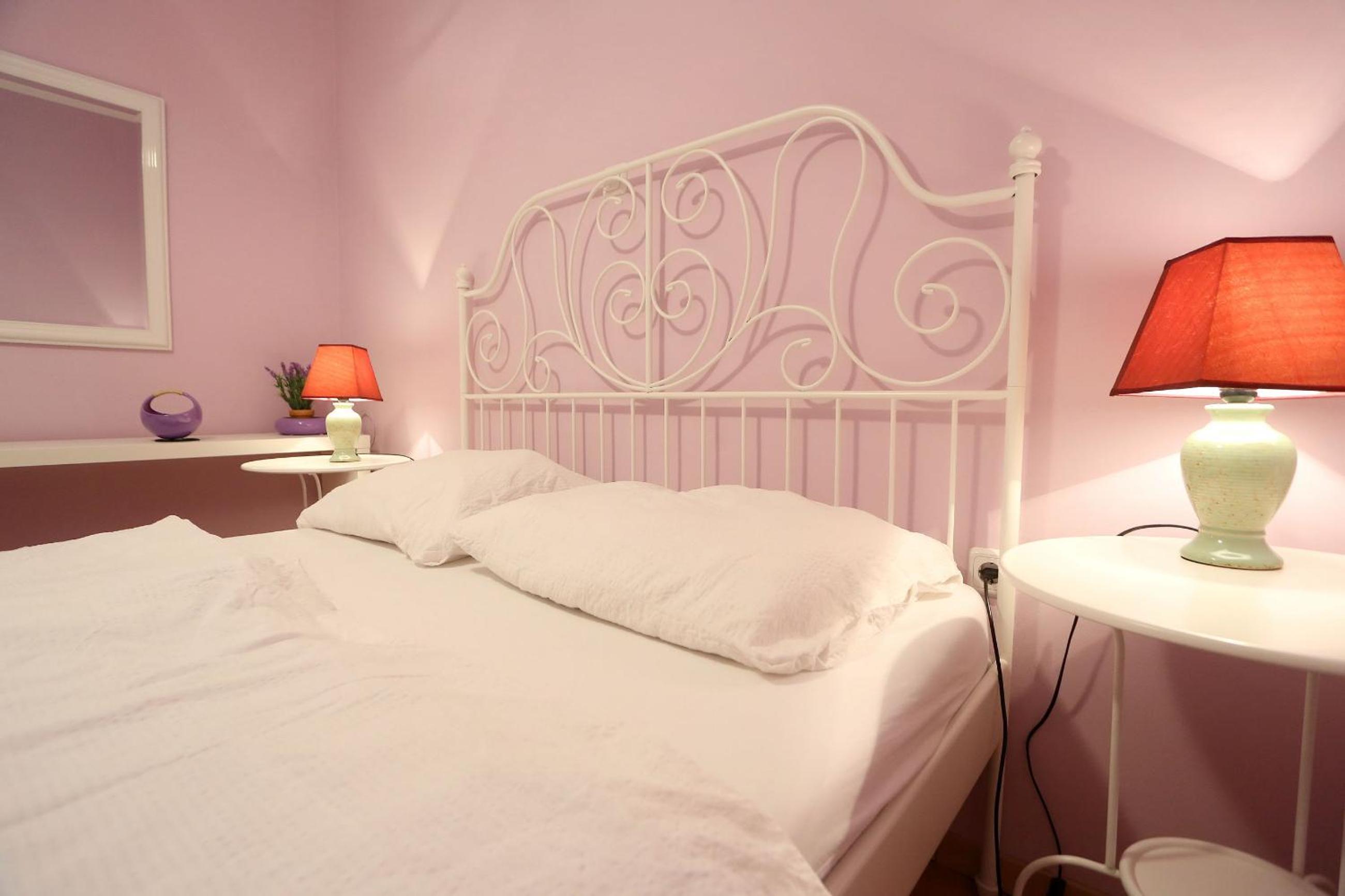 Viola Apartment
