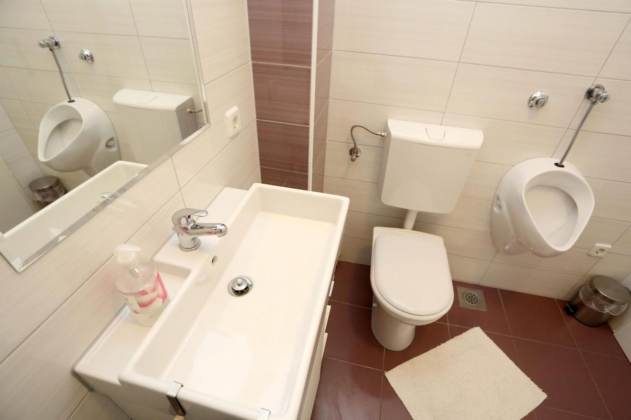Viola Apartment