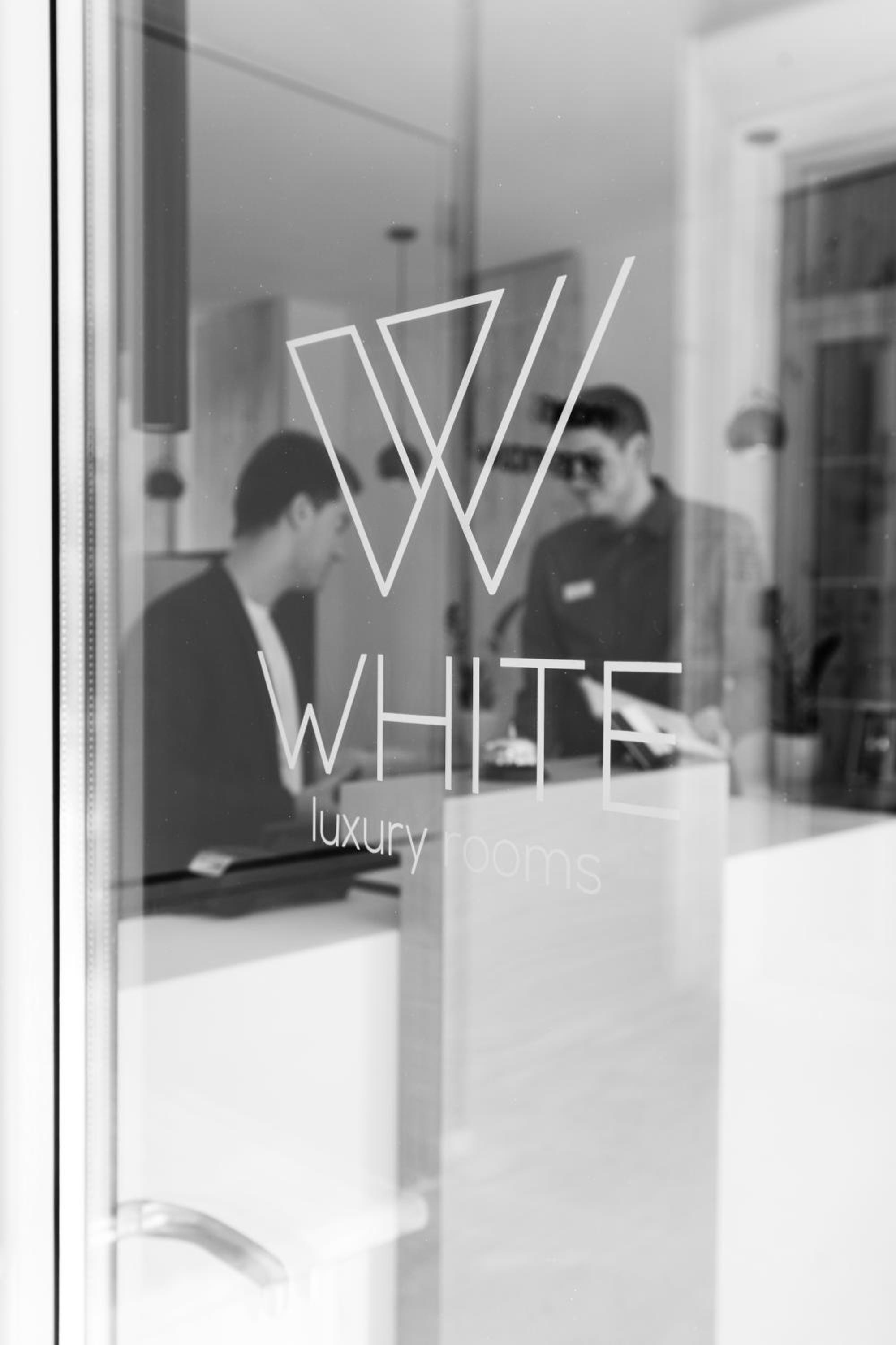 White Luxury view 5