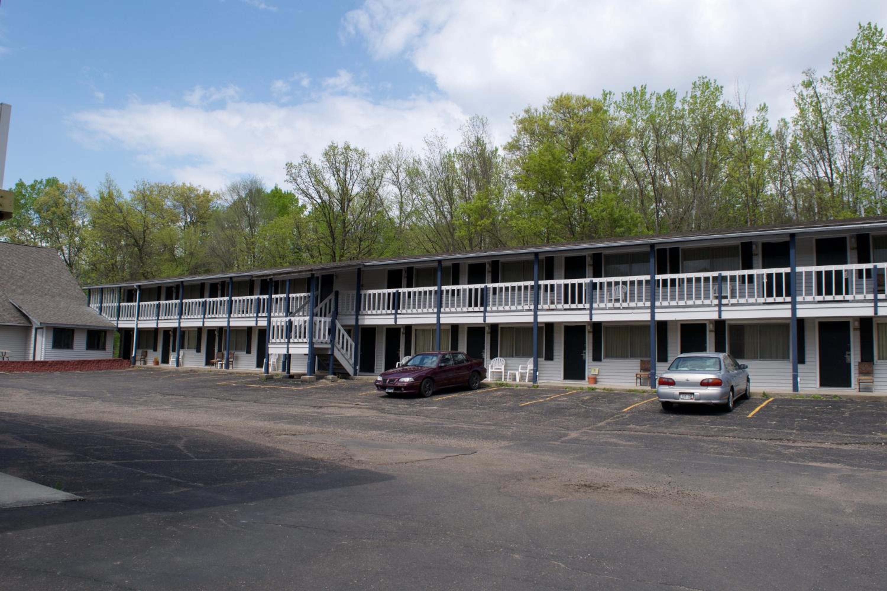 St Croix Suites - St Croix Falls
