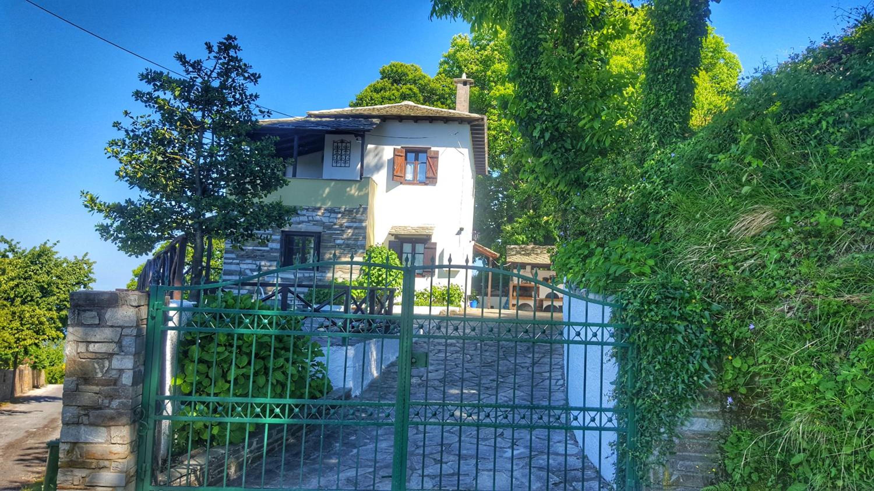 TESSERA Tsagarada Villa with a Private Pool