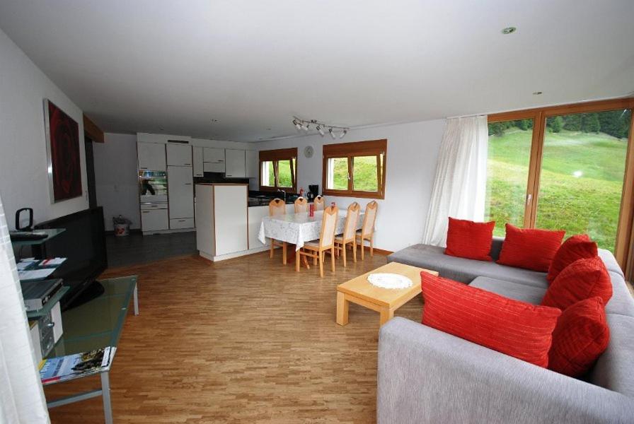 Chalet Sunnäschyn view 5