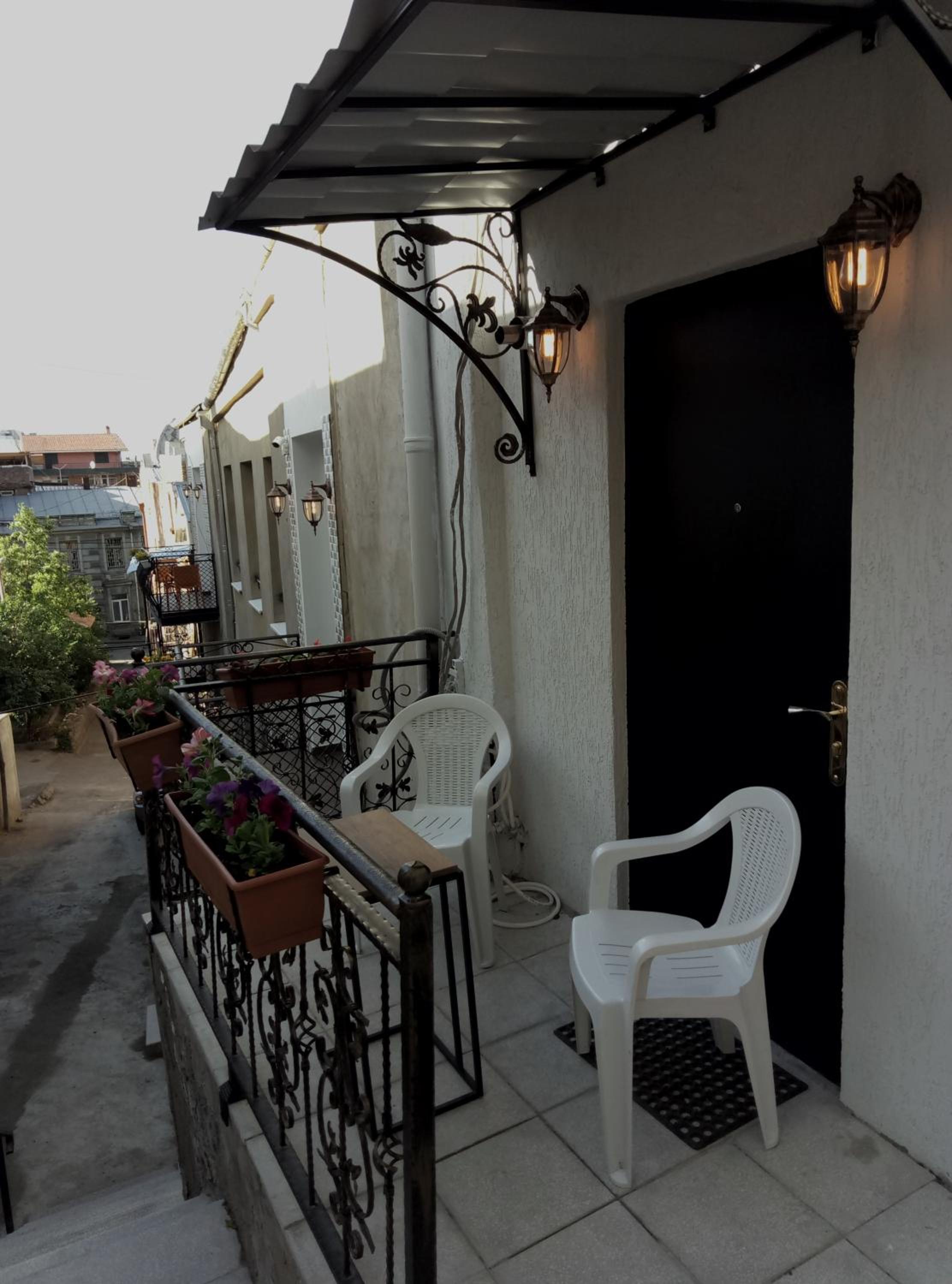 Old Tbilisi Narikala Apartment