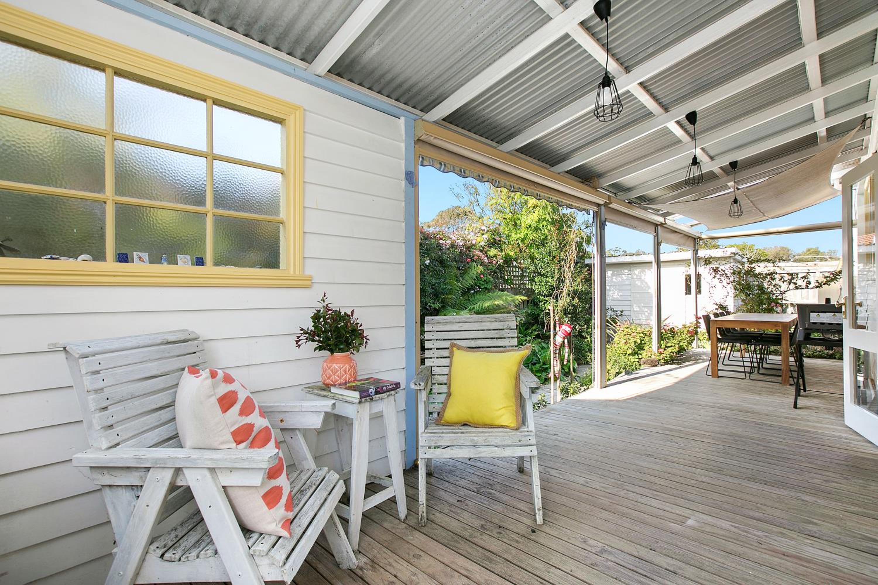 Paws Up Cottage