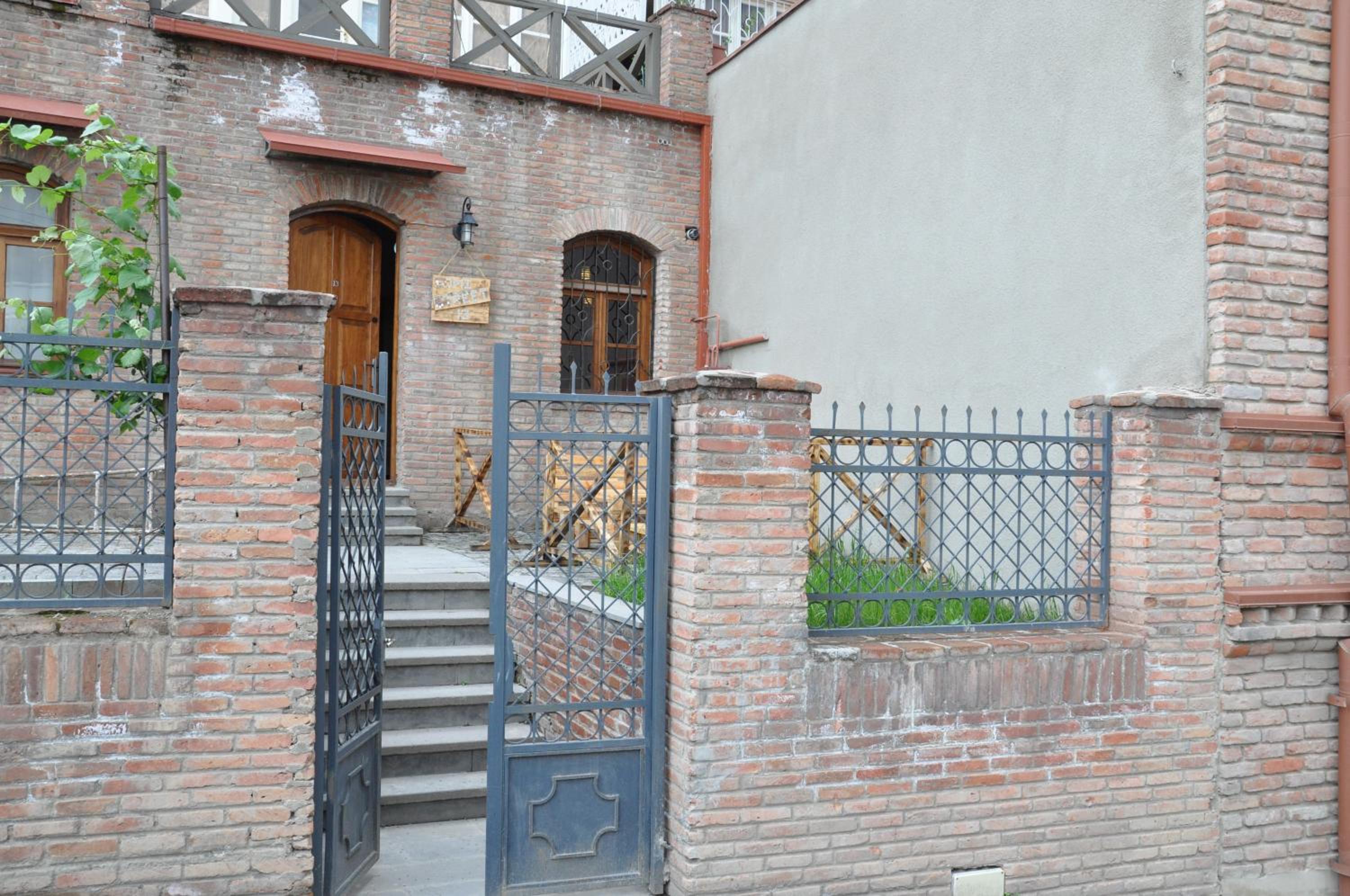 Old Tbilisi Rhymes view 4
