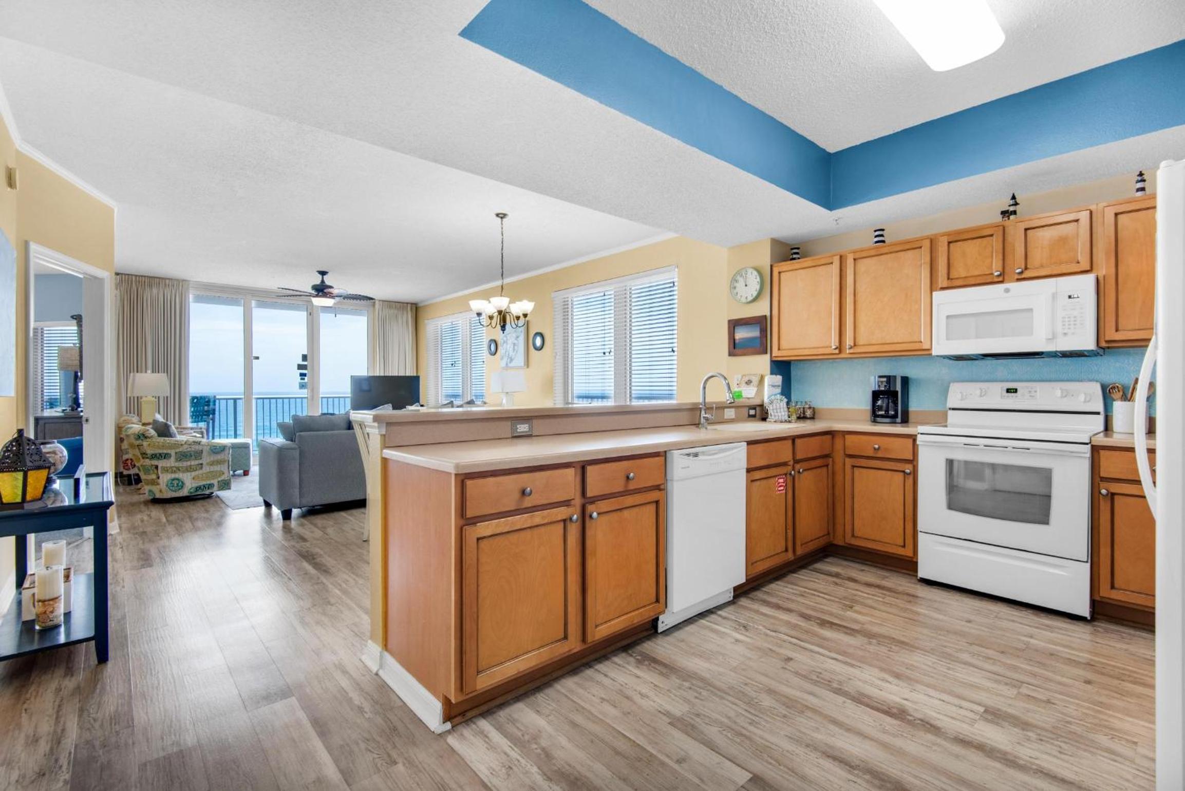 Summerwind Center 704, photo 15