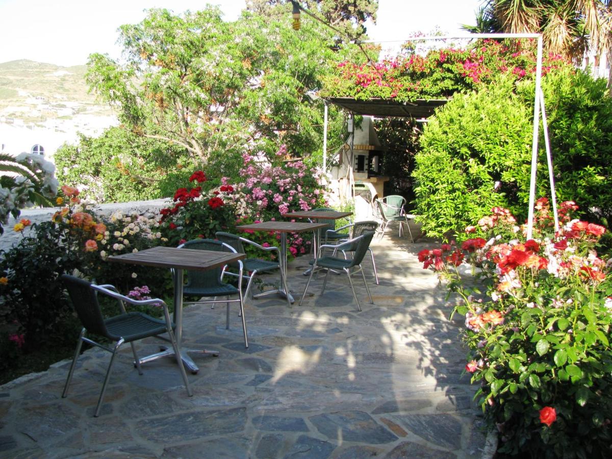 outdoor BBQ area