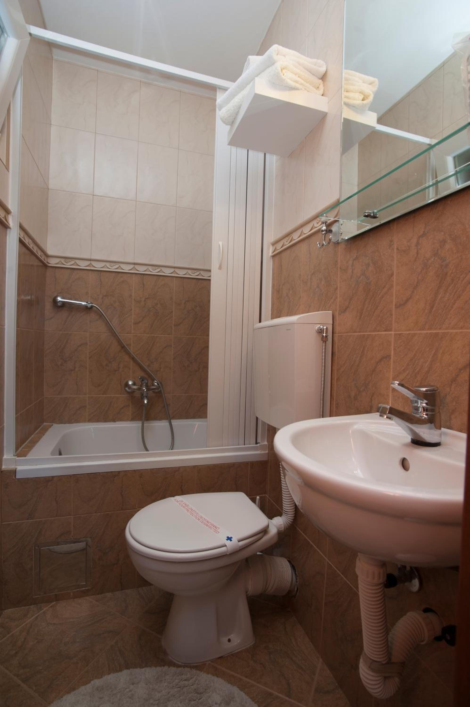 Guest House Medin