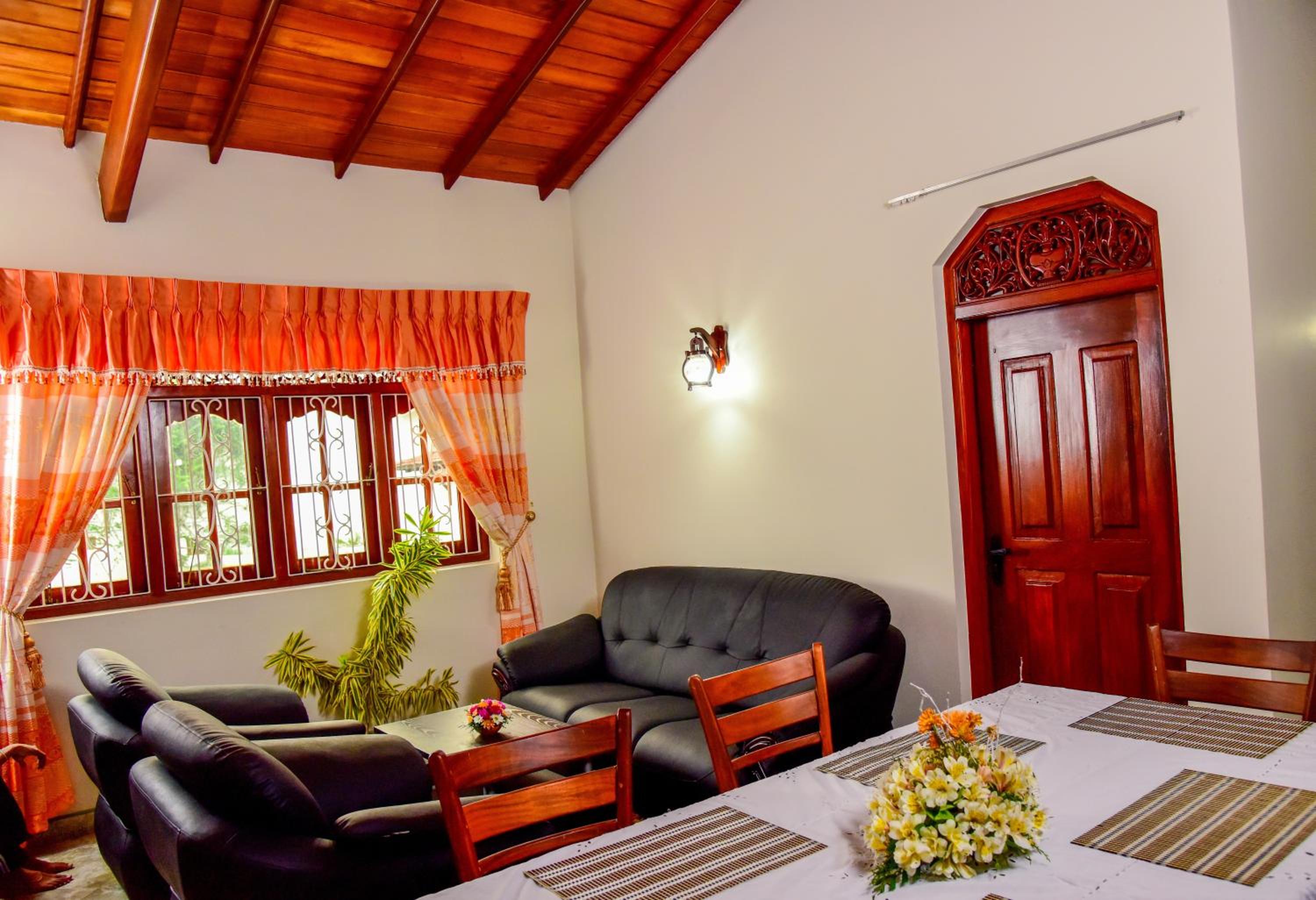 Lucky Prince Villa & Ayurveda Wellness