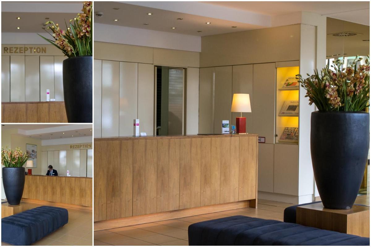 hotel reception