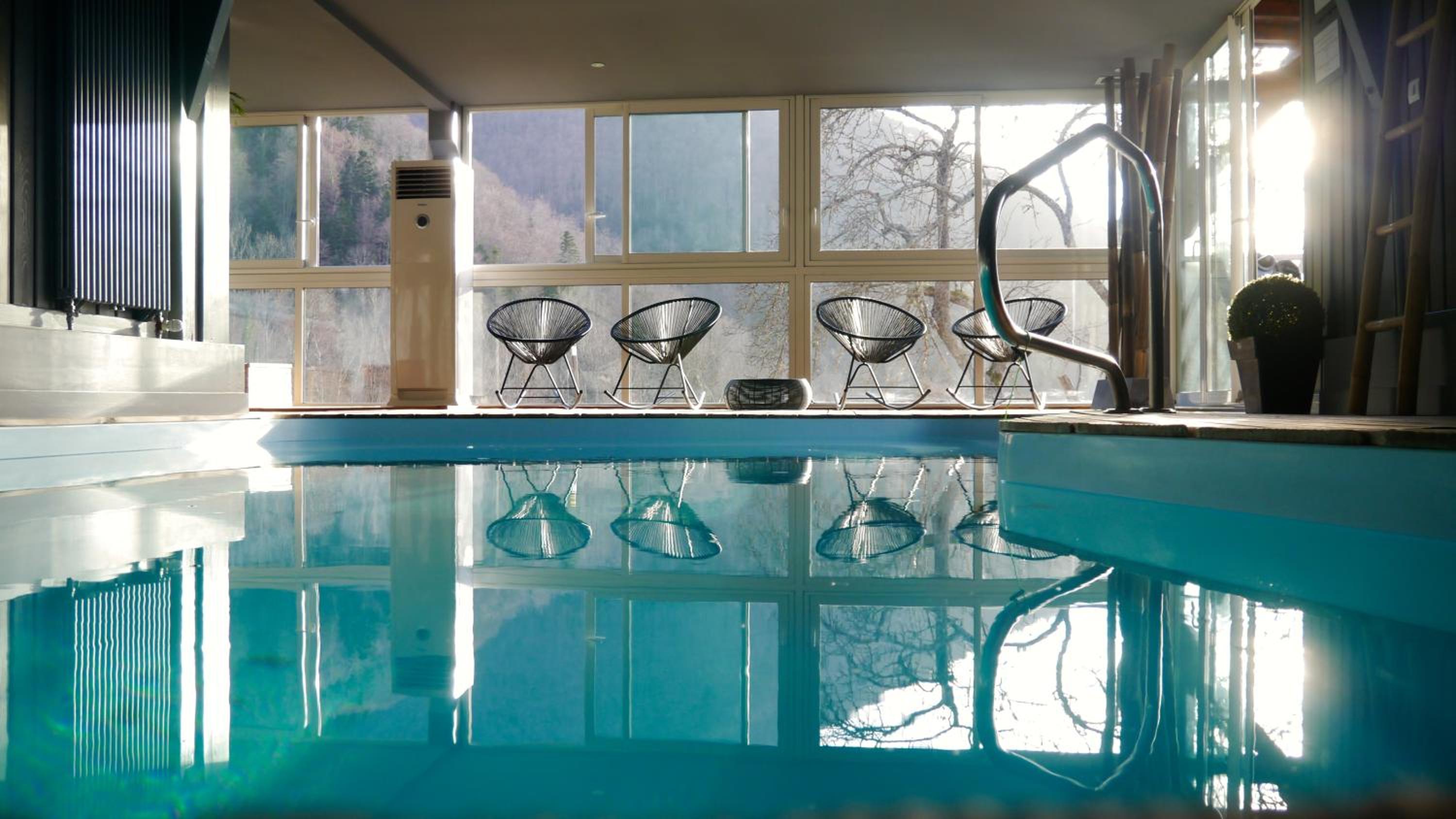 Solayan Nature & Spa, Piscine Intérieure, Bains Nordiques & Vue Pyrénées