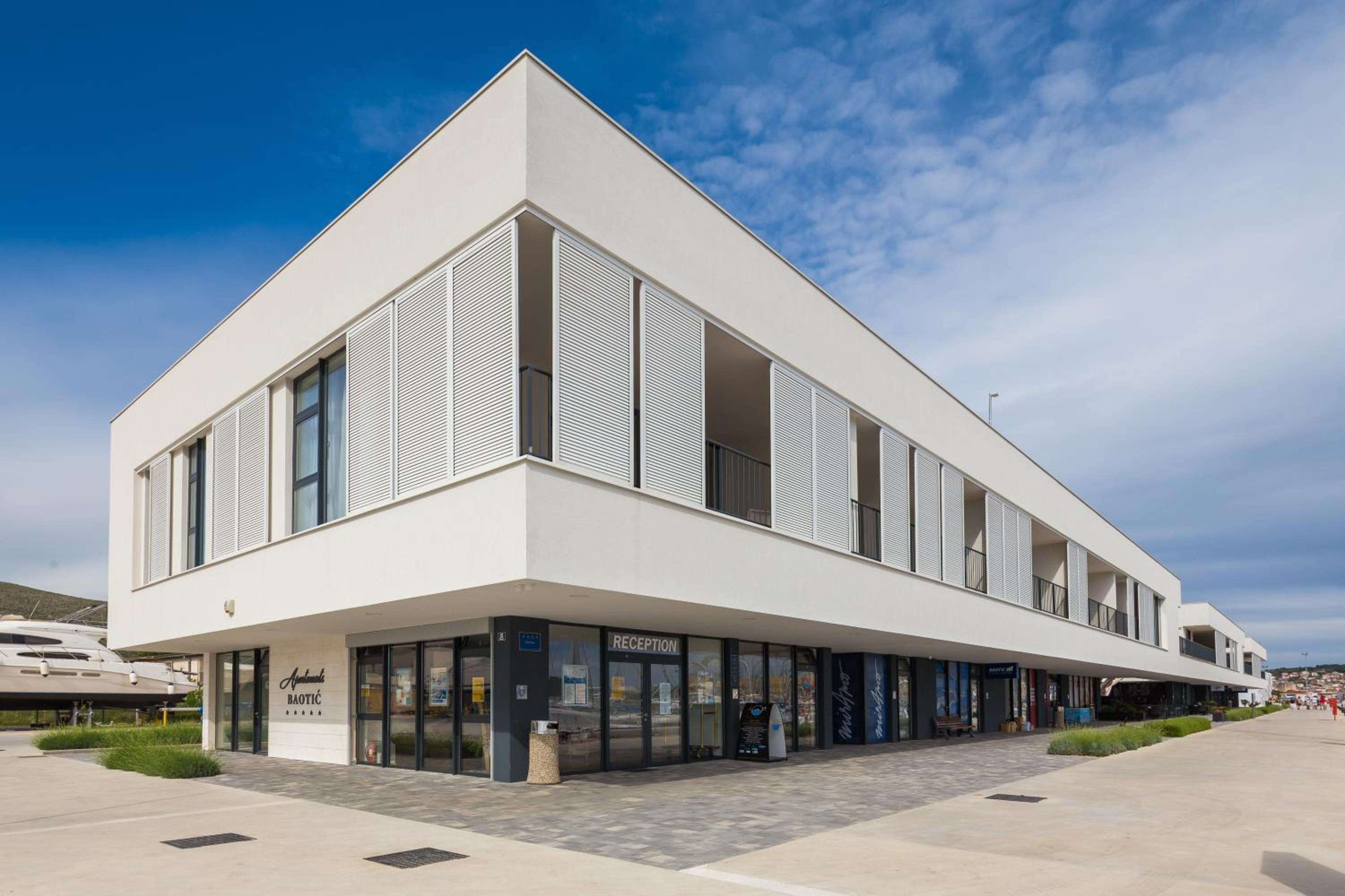 Hotel Marina Baotić Apartments - Image 1