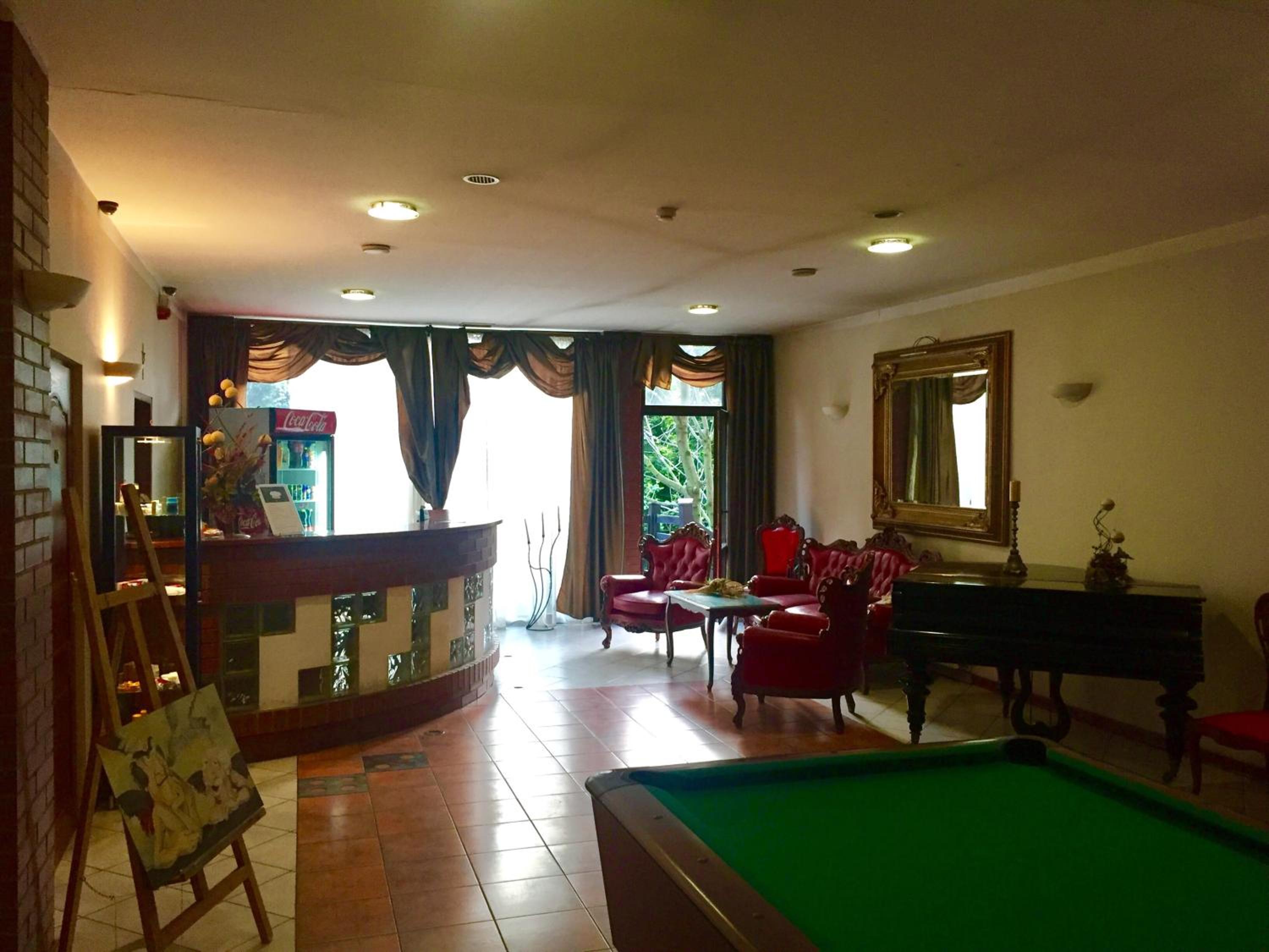 lounge