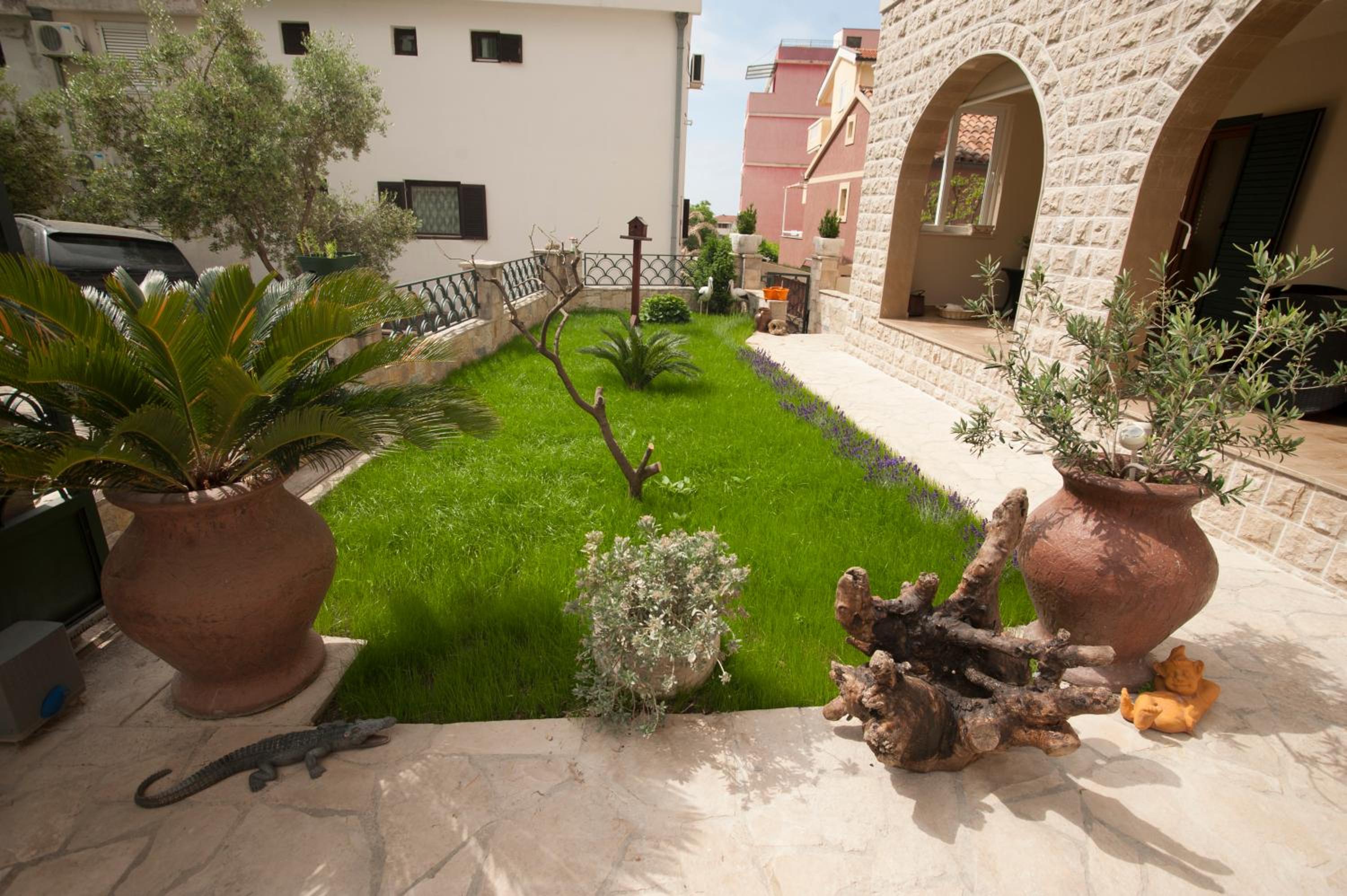 Guest House Medin
