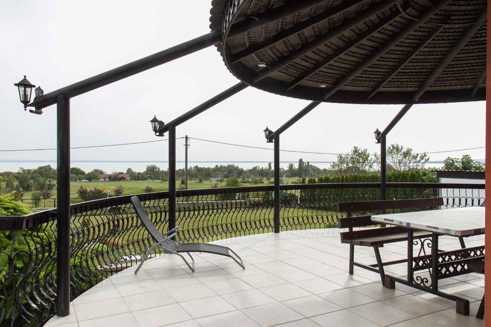 Holiday home in Balatongyörök 40844