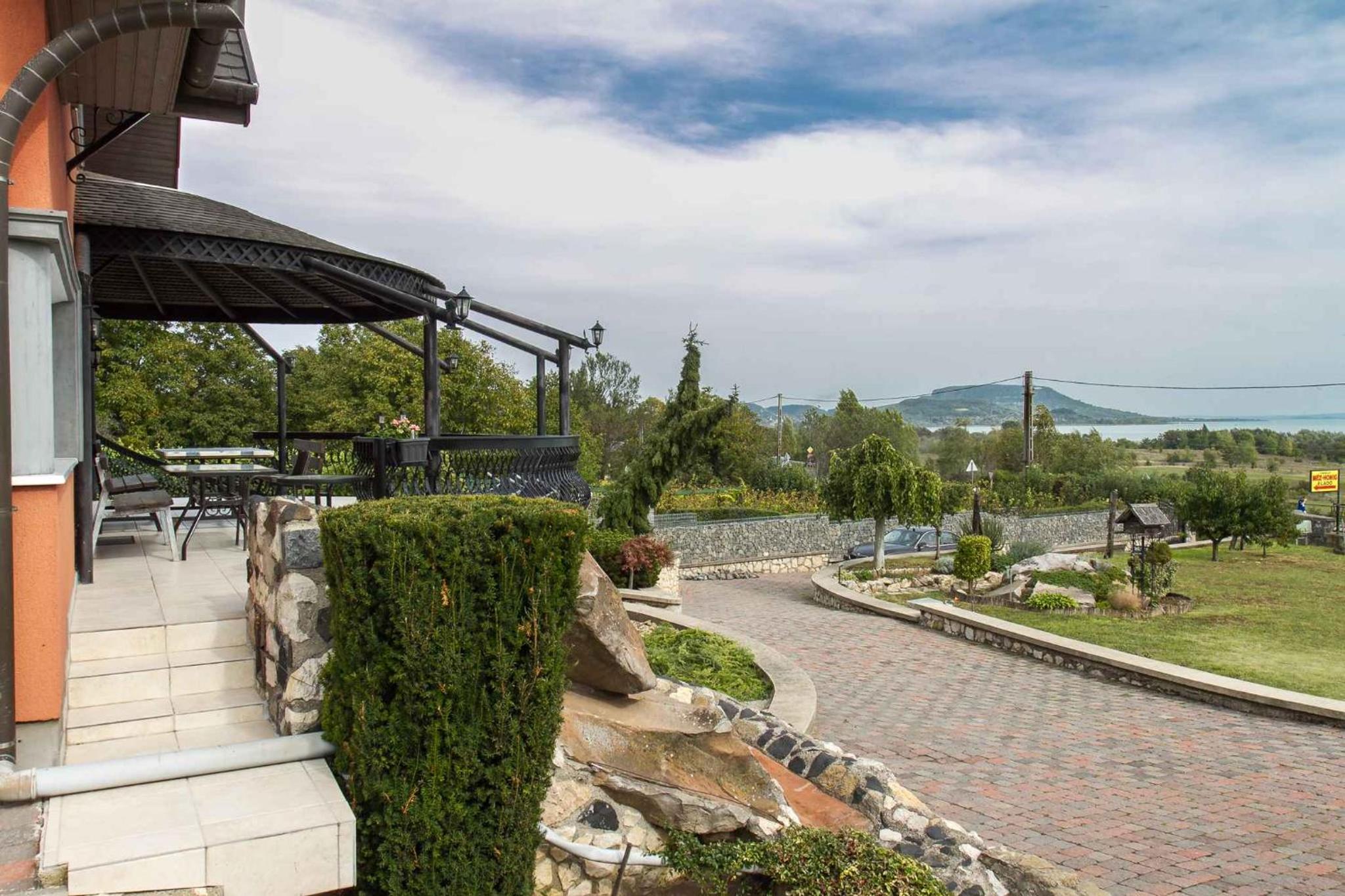 Holiday home in Balatongyörök 40844