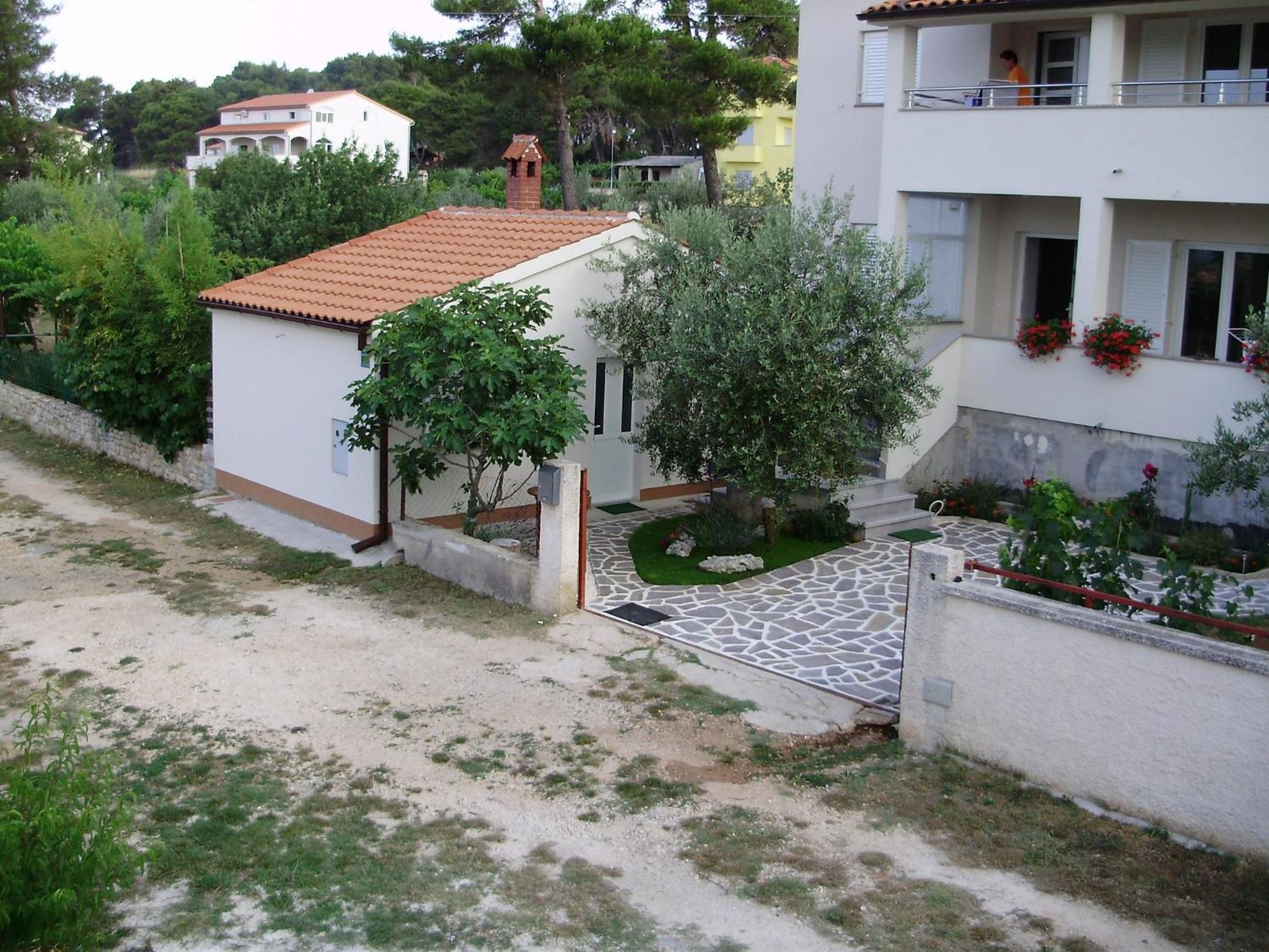 Leca- small house view 2