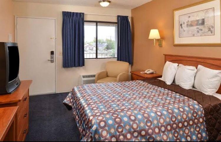 Carson City Vacations - Americas Best Value Inn - Carson City - Property Image 10