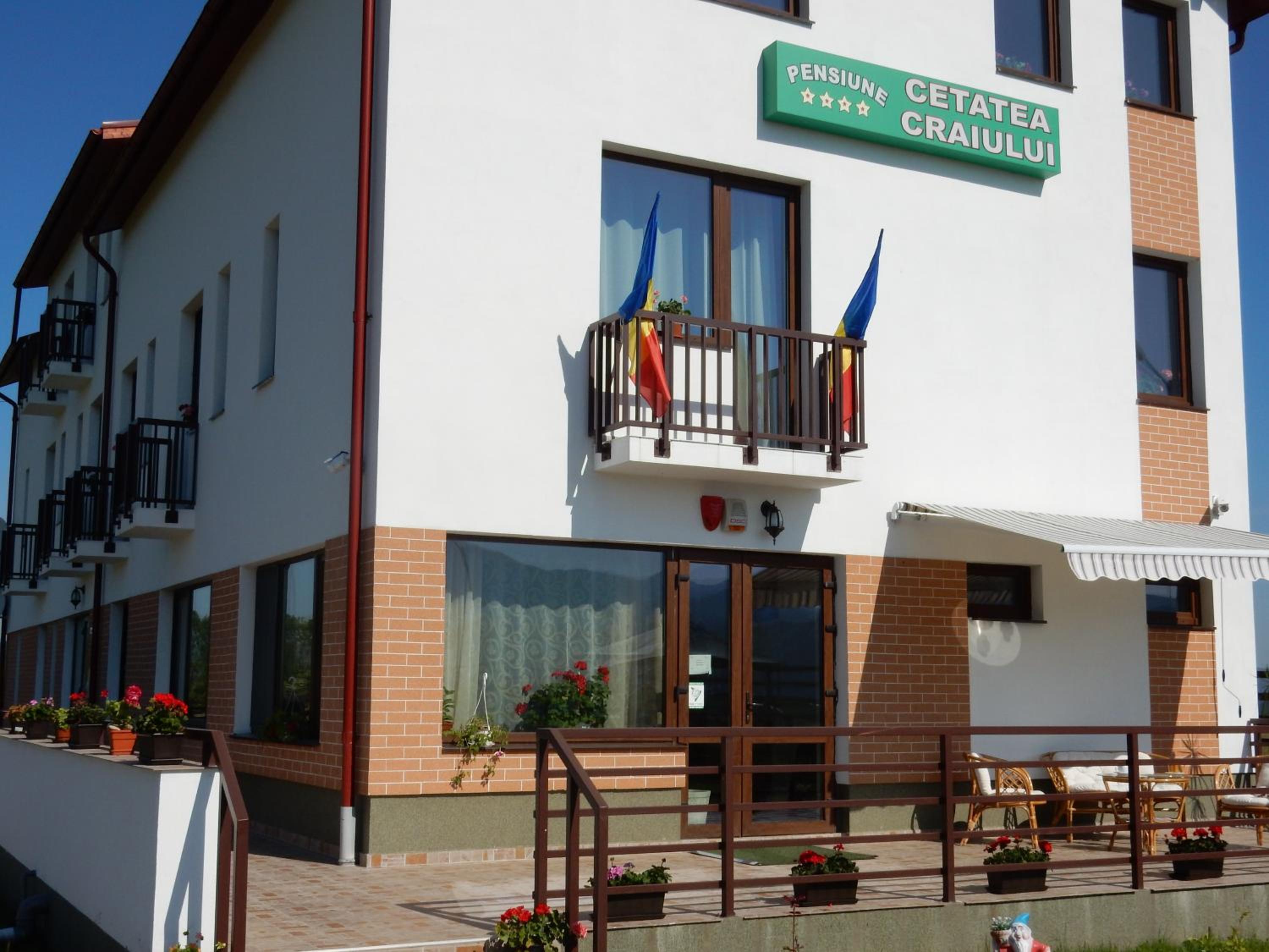 Pensiunea Cetatea Craiului view 4
