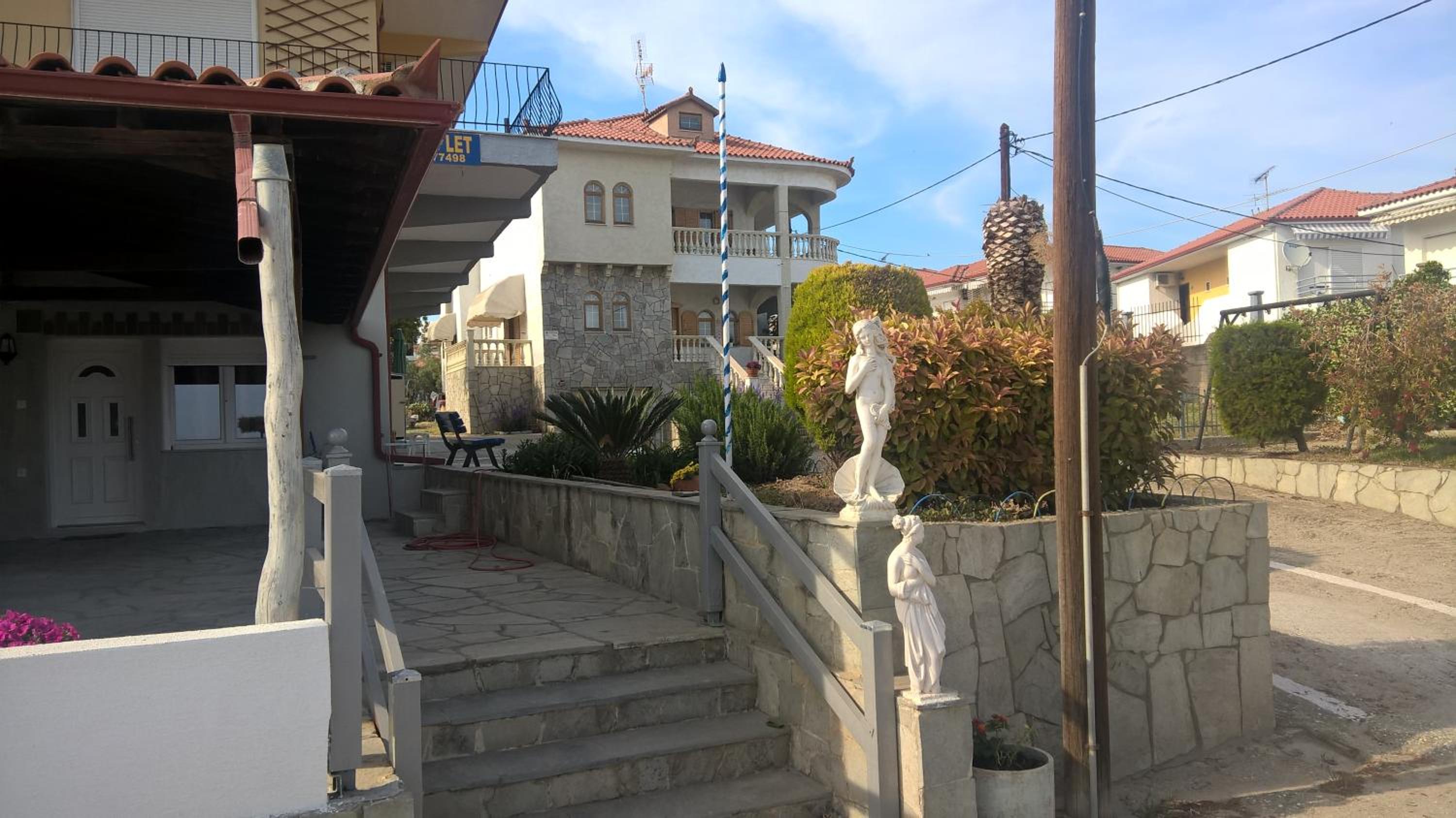 Photo 24