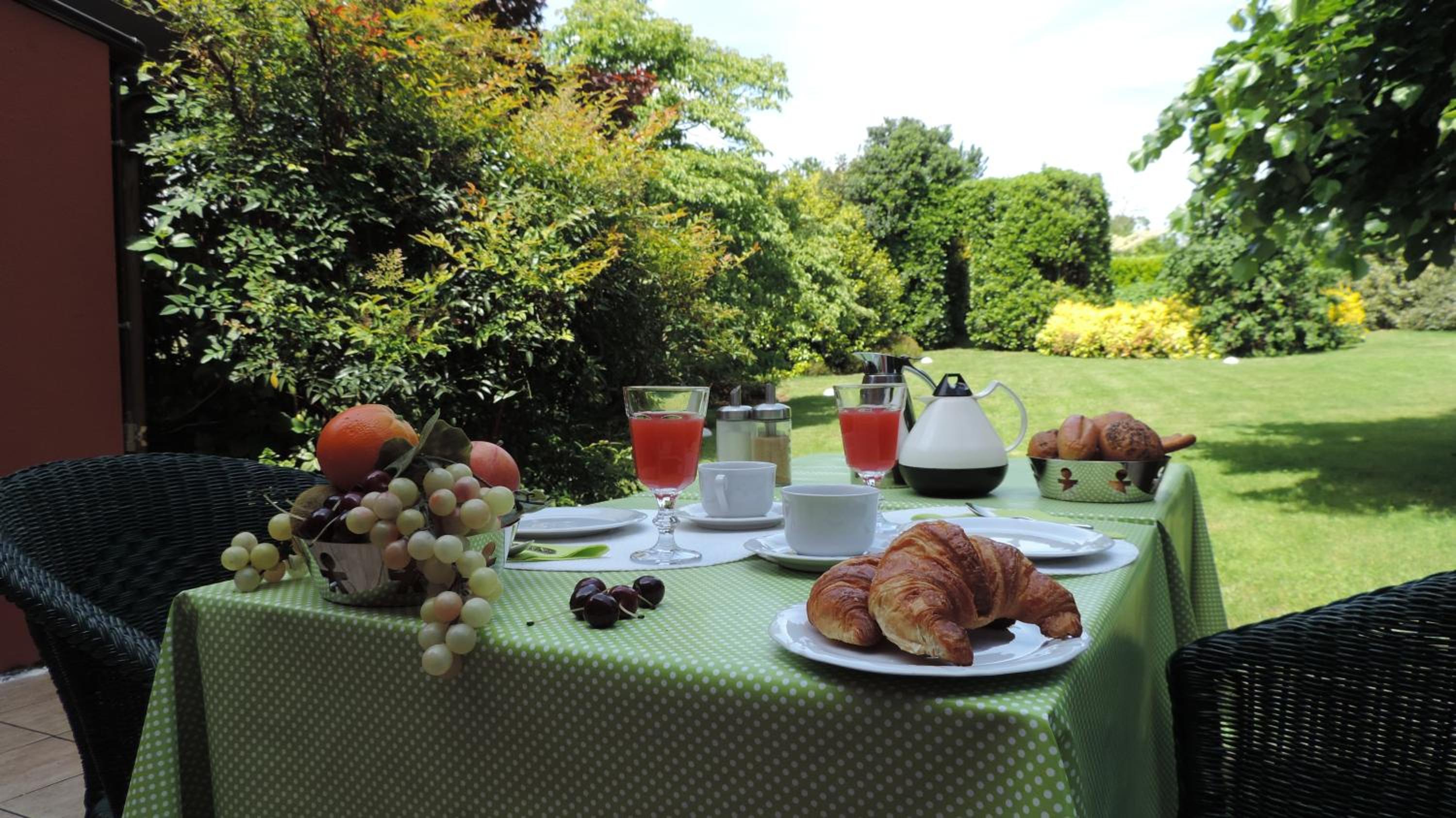 La Collina since 2008 NO SMOKING B&B