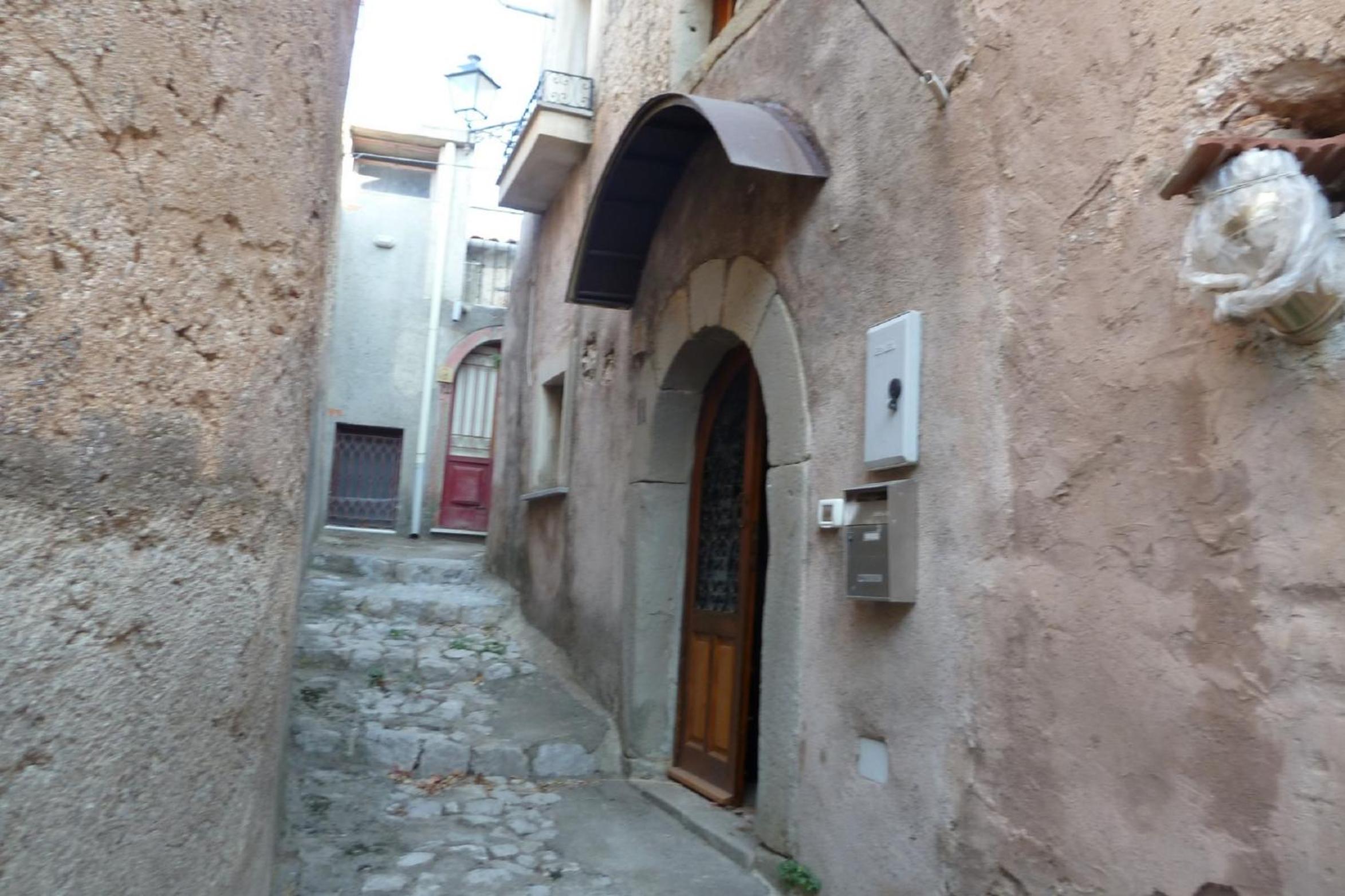 Photo 36