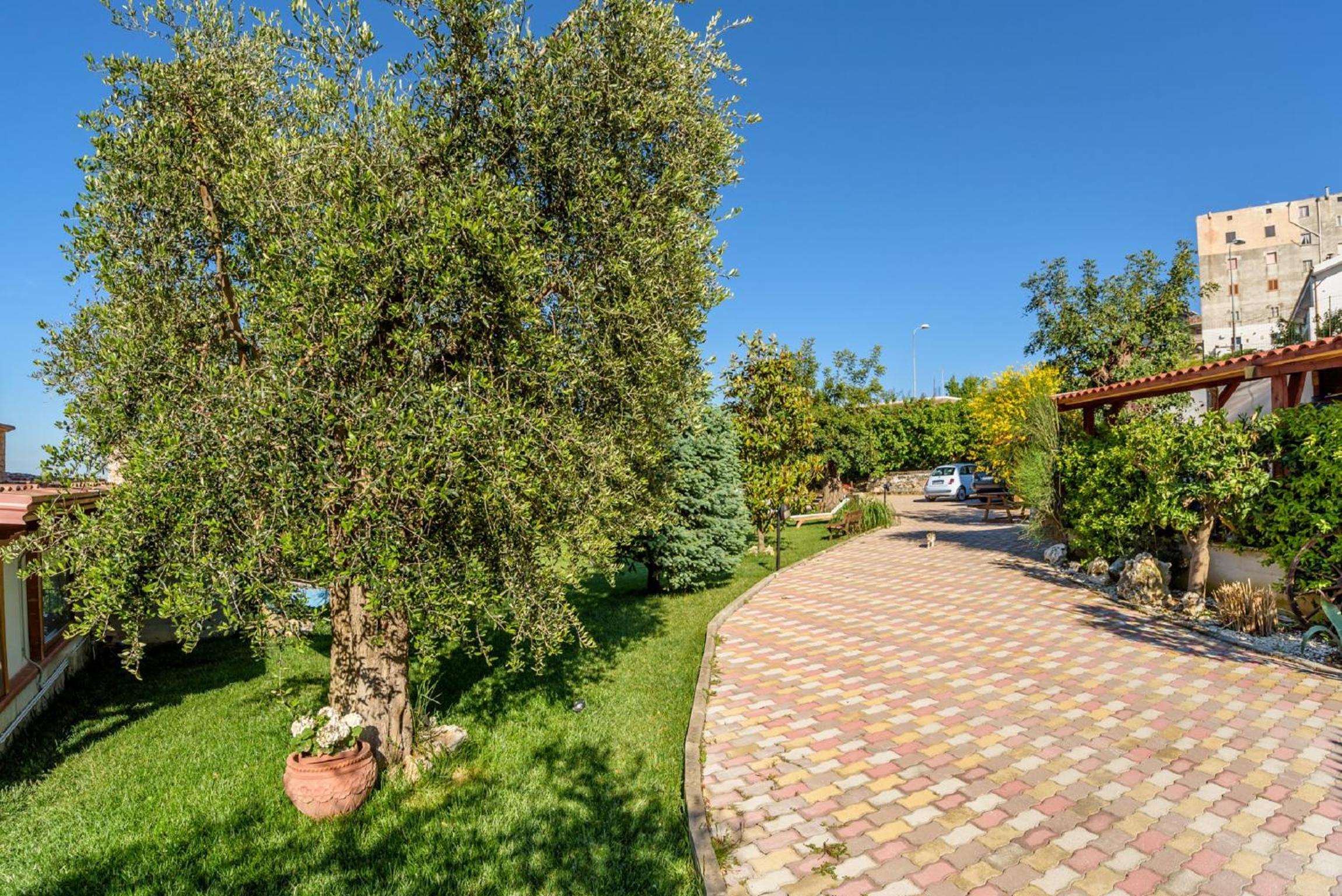 Villa Moreschi view 5