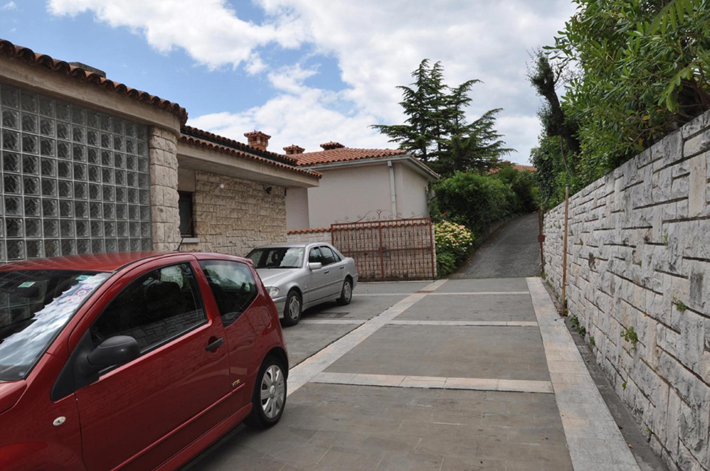 Apartments Vila Toni view 3