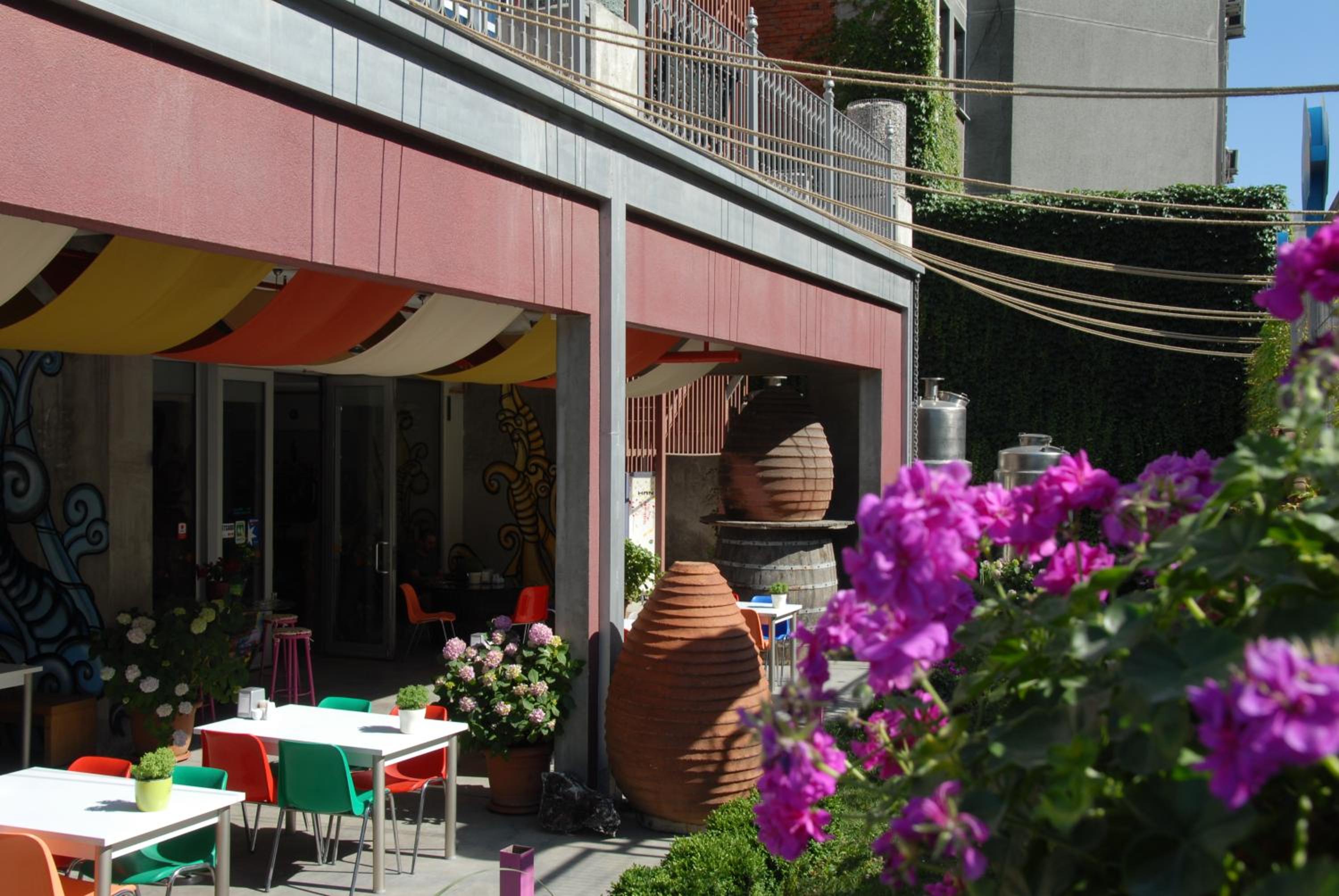 Han Hotel - Image 64