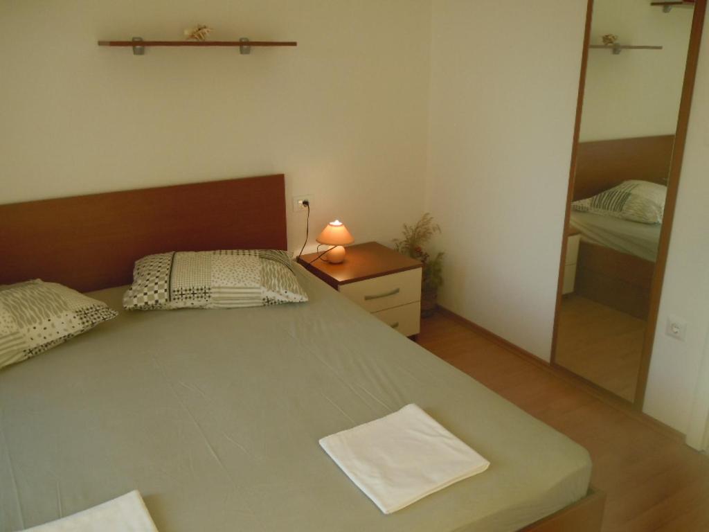 Apartments Tri sestrice