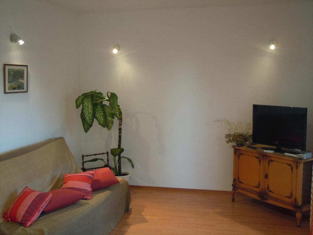 Apartments Tri sestrice