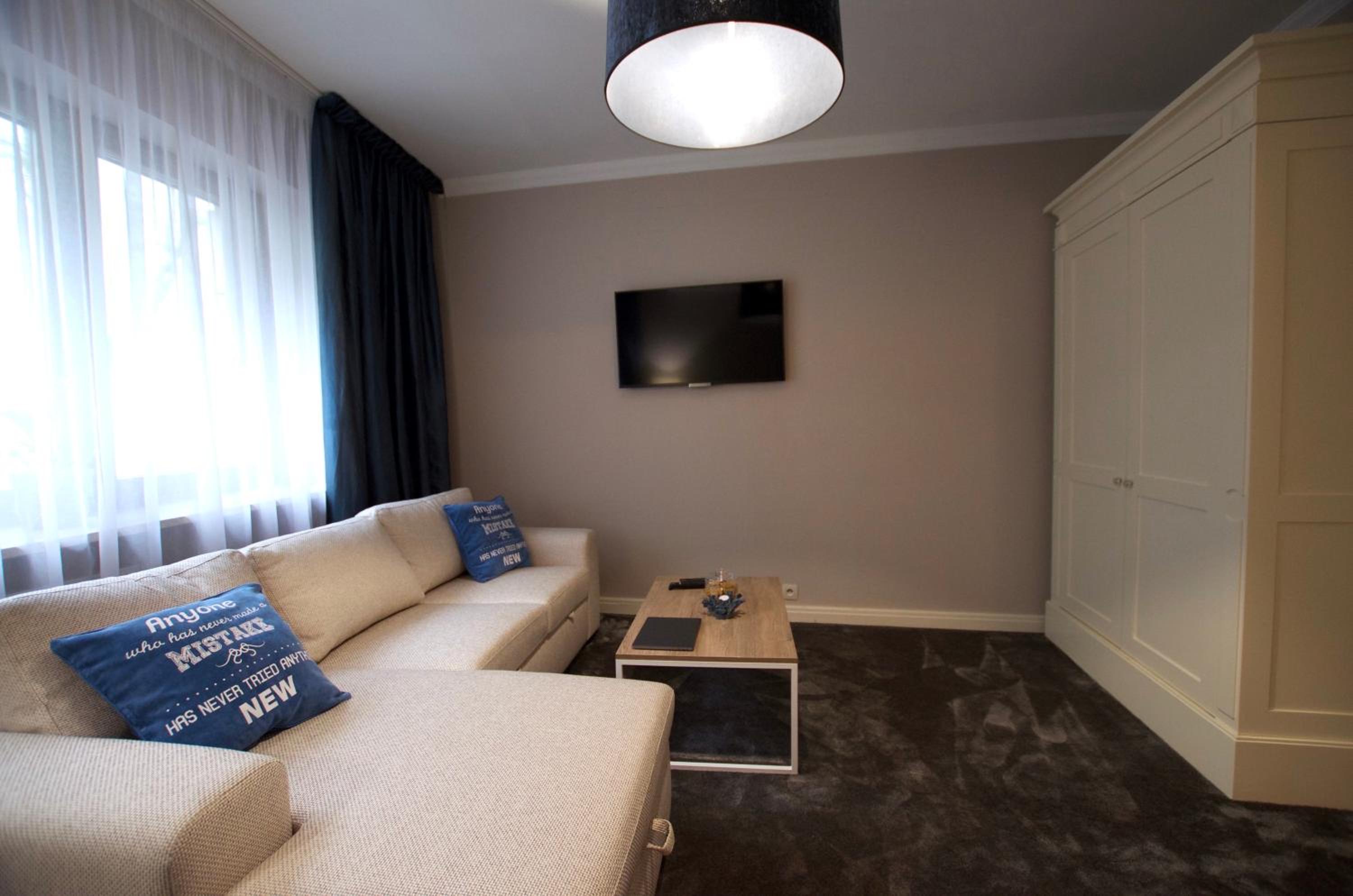 A11 Apartments & SPA Dermique