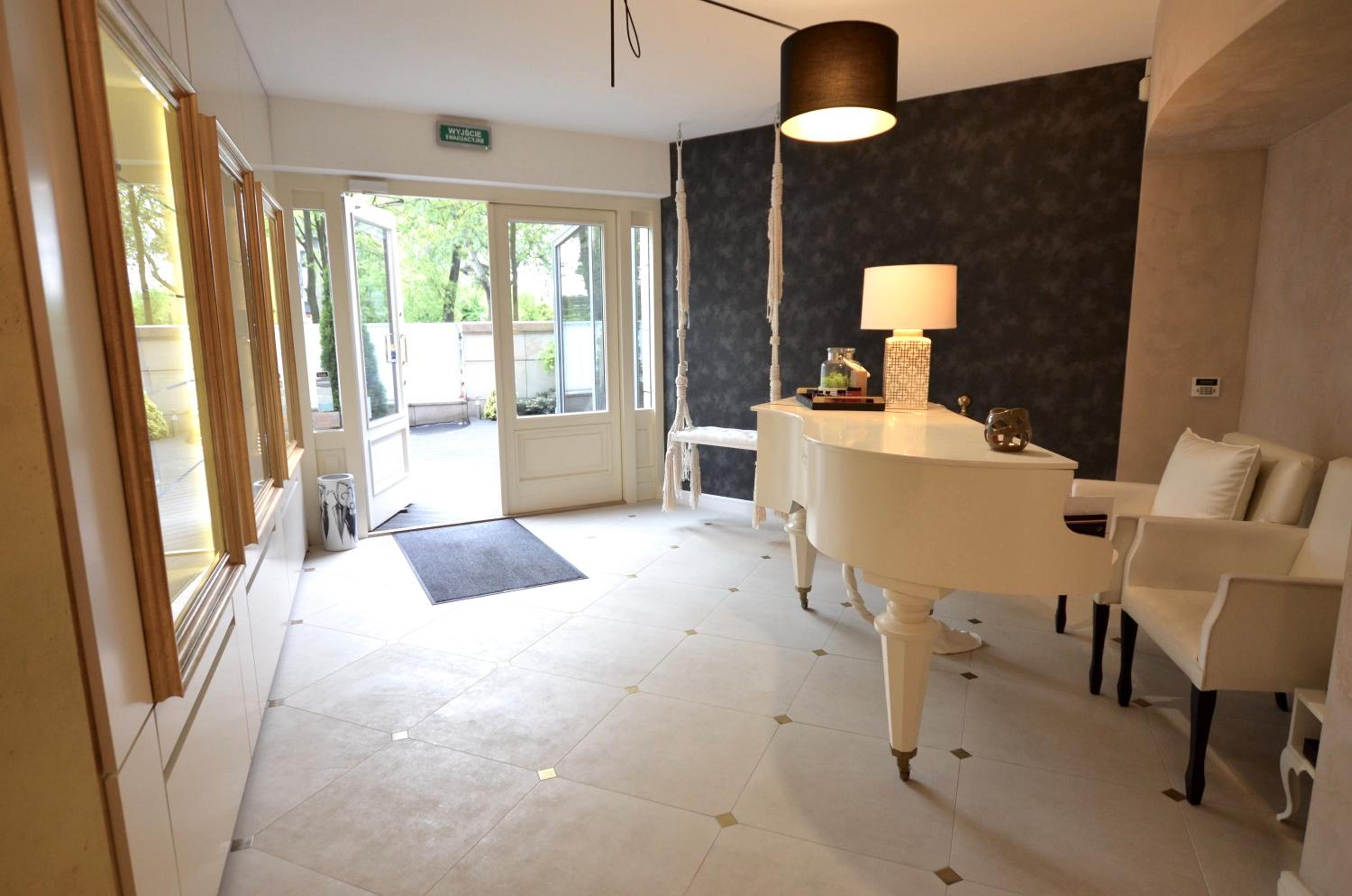 A11 Apartments & SPA Dermique
