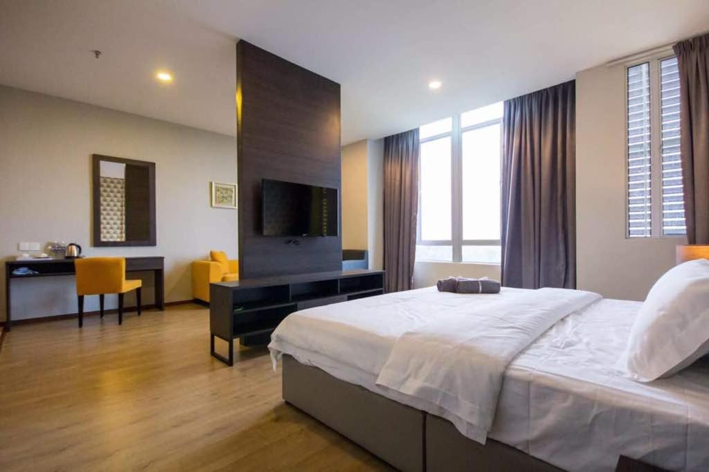 OMG Hotel