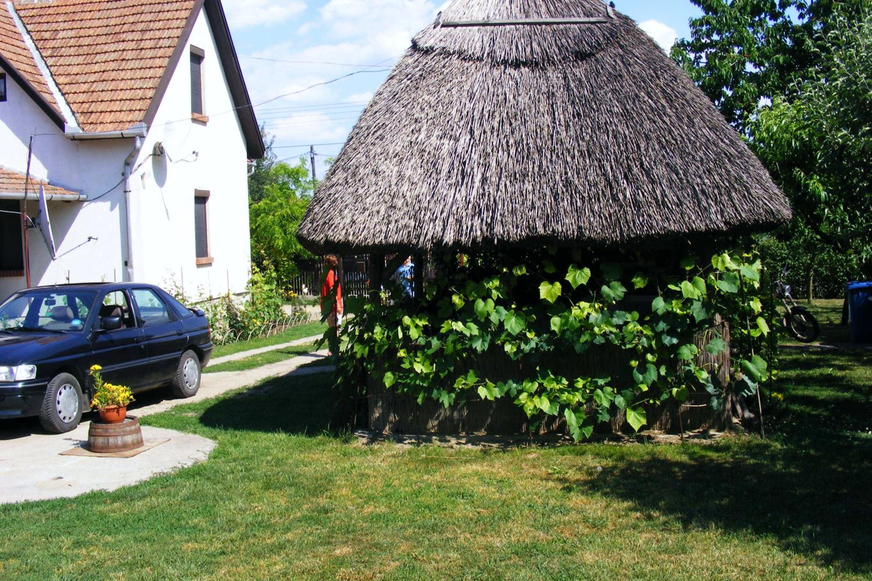Éva Vendégház view 2