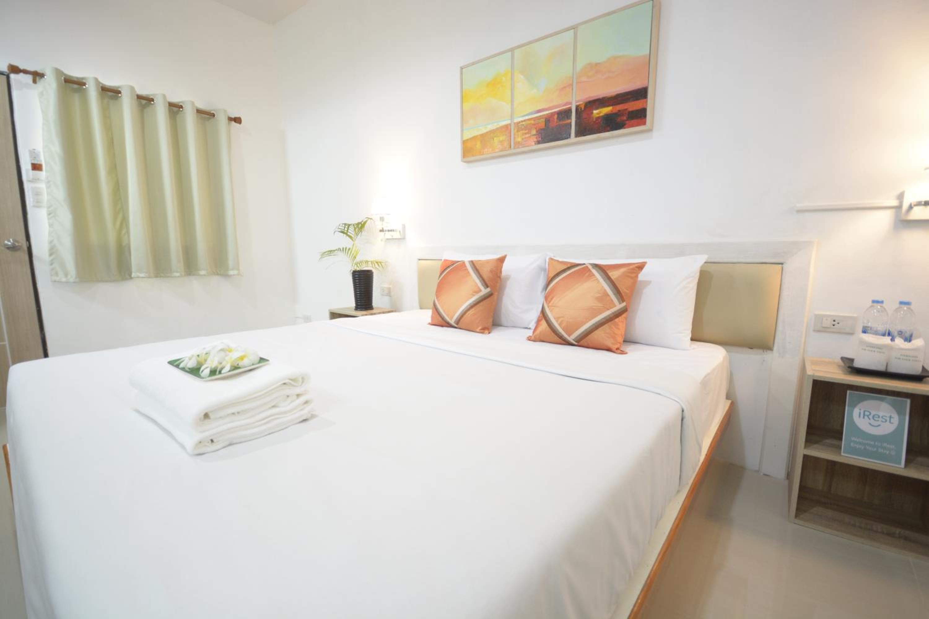 iRest Ao Nang Seafront